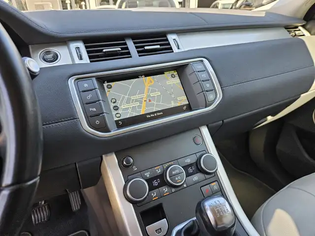 Land Rover Range Rover Evoque view 15
