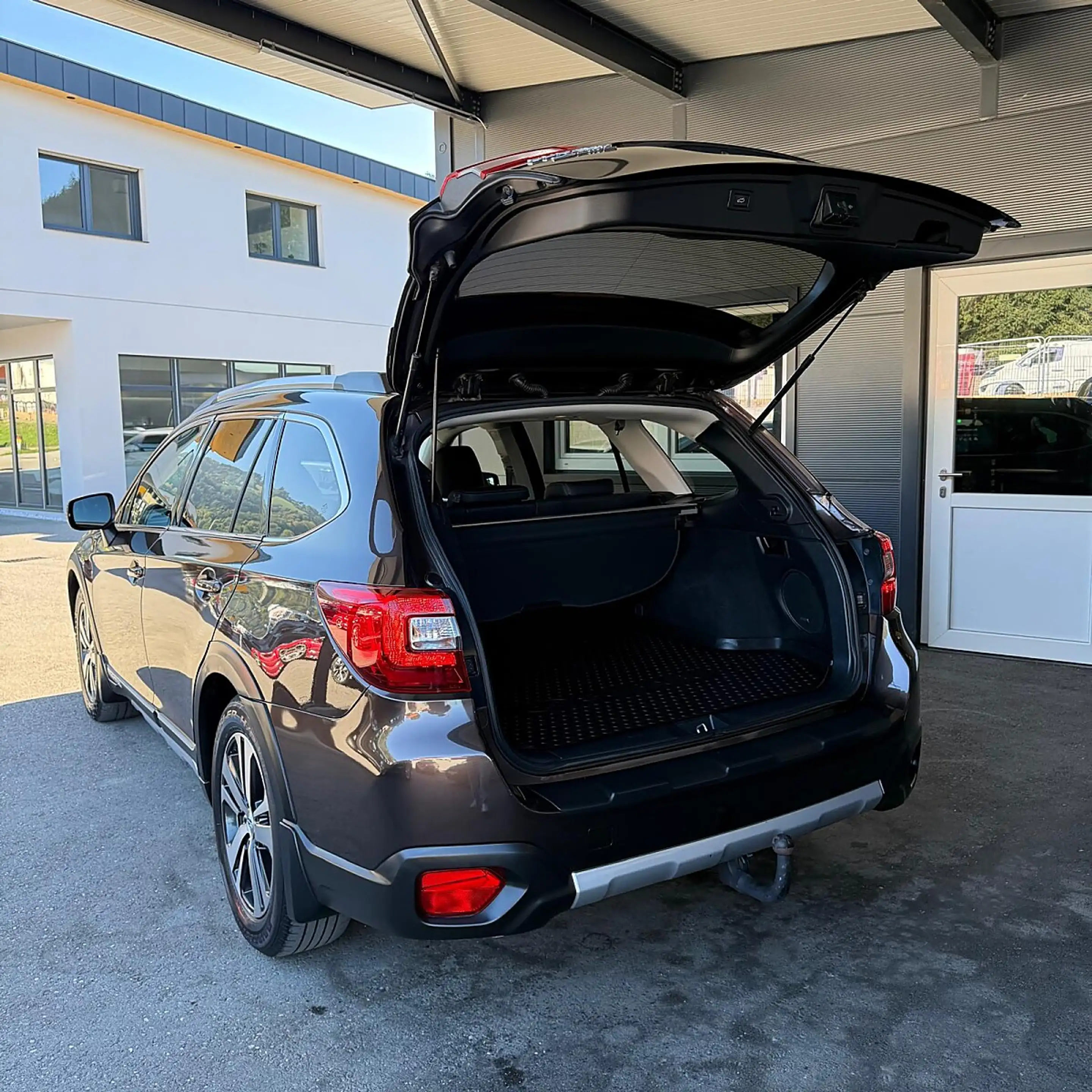 Subaru OUTBACK Outback 2,5i Premium AWD CVT — photo 13
