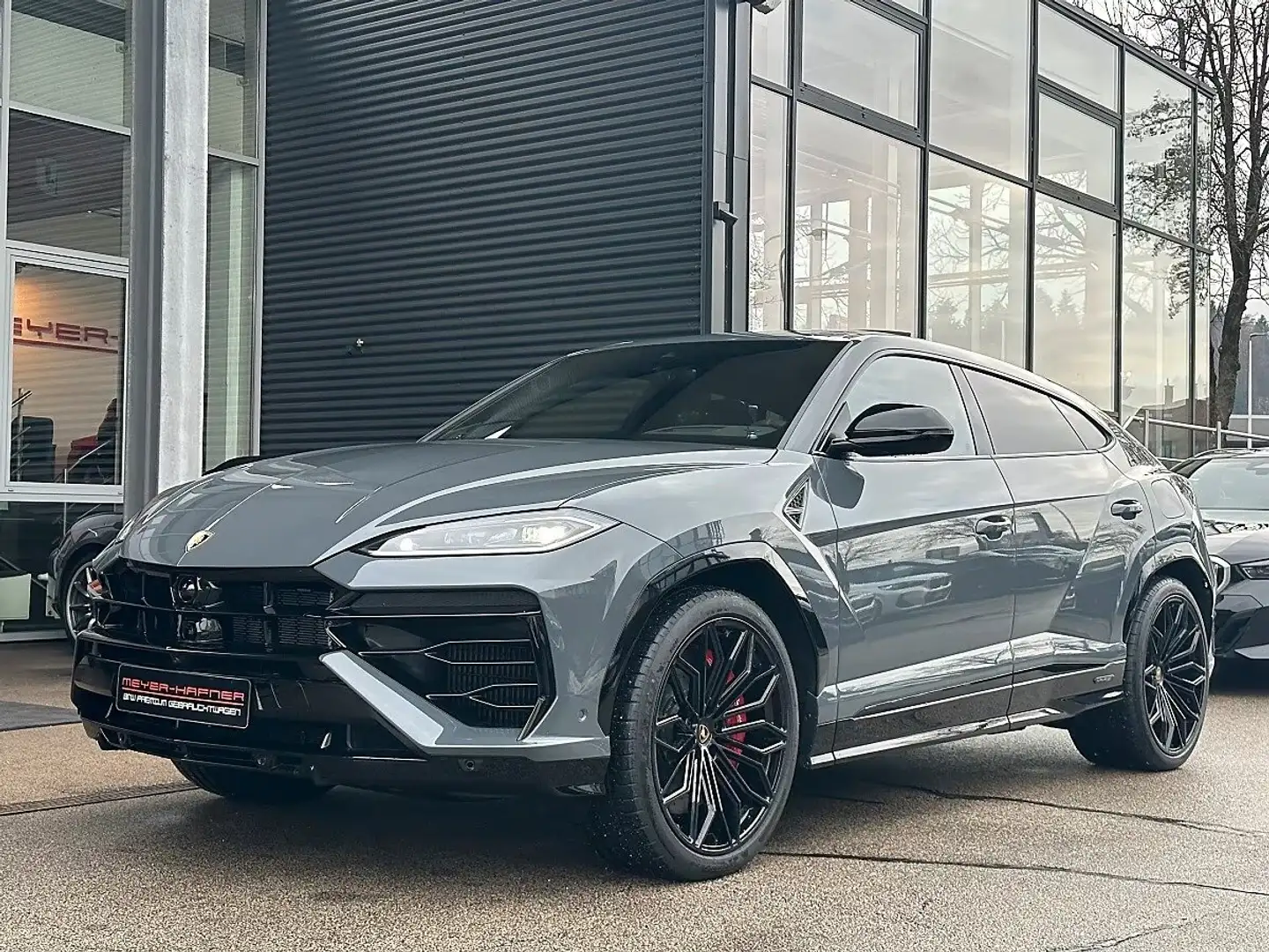 Lamborghini Urus URUS SE PANORAMA 23' MATRIX KAMERA 360 B&O KAMERA Grigio - 2
