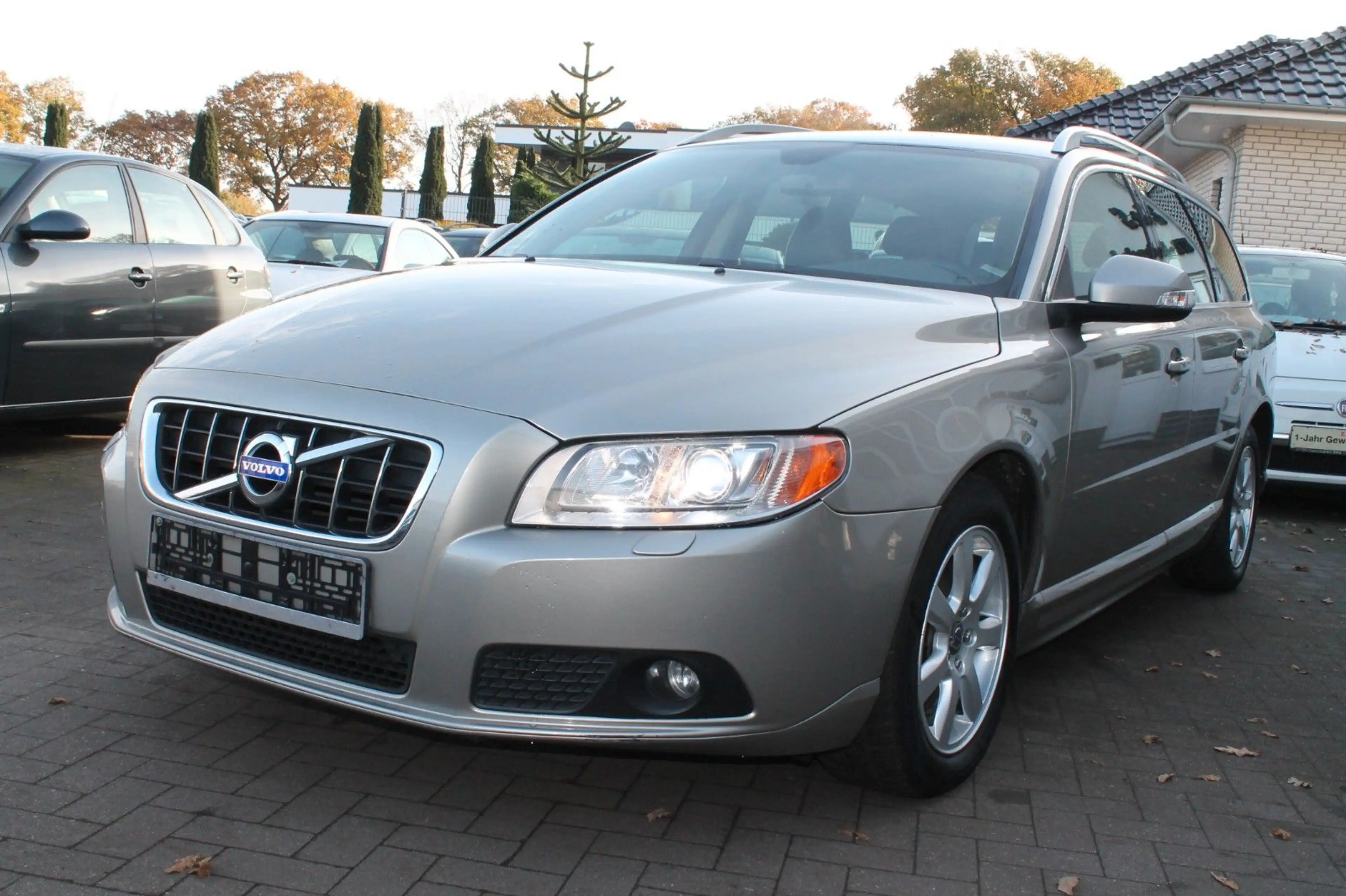 Volvo V70 Kombi Summum — photo 2