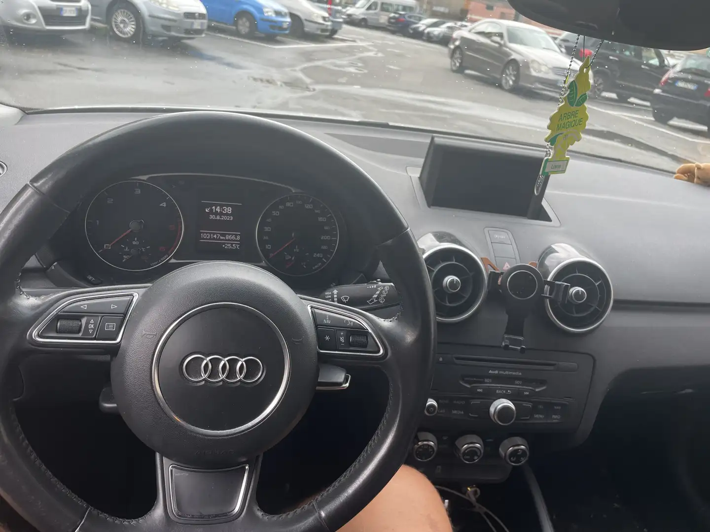 Audi A1 Sportback 1.6 tdi Admired 90cv - 2