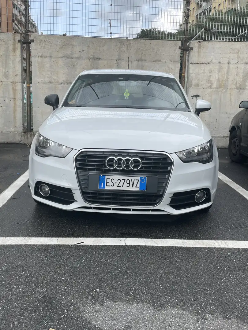 Audi A1 Sportback 1.6 tdi Admired 90cv - 1