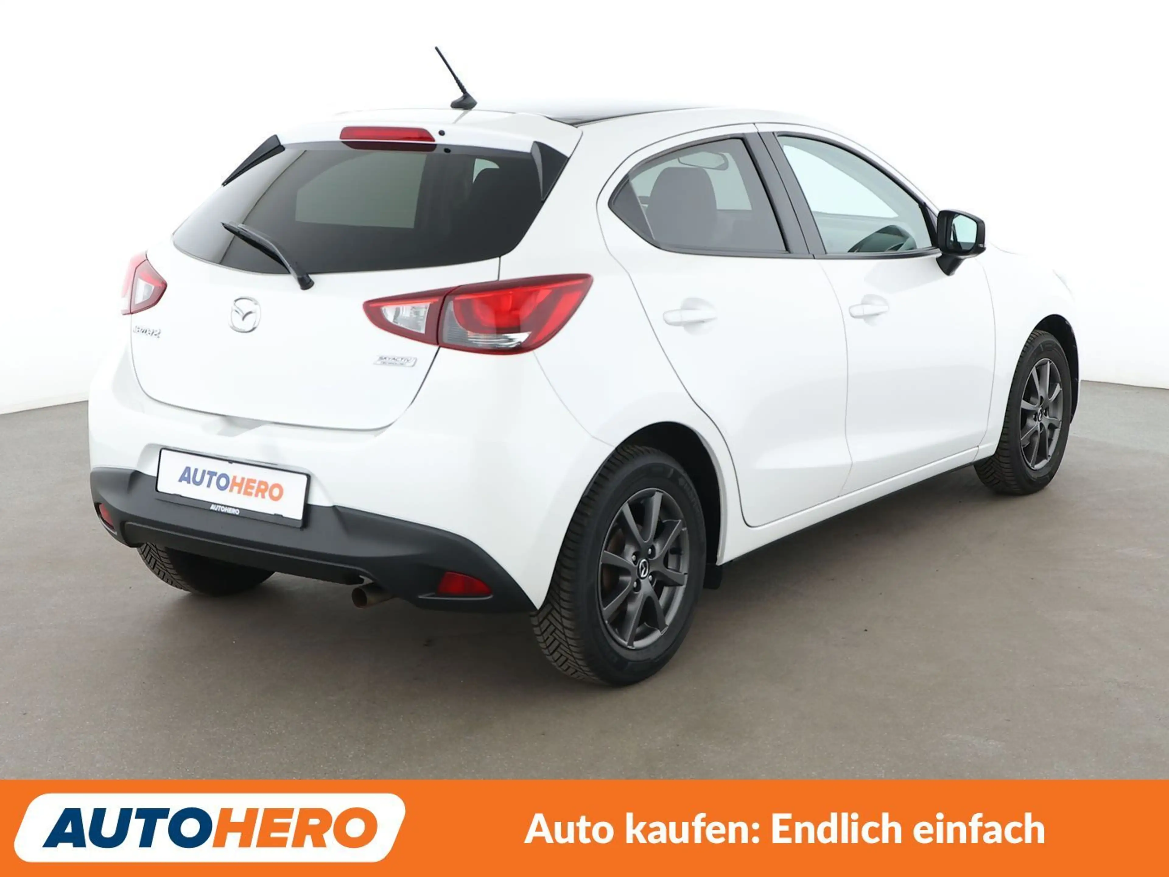 Mazda 2 1.5 Signature + — photo 6