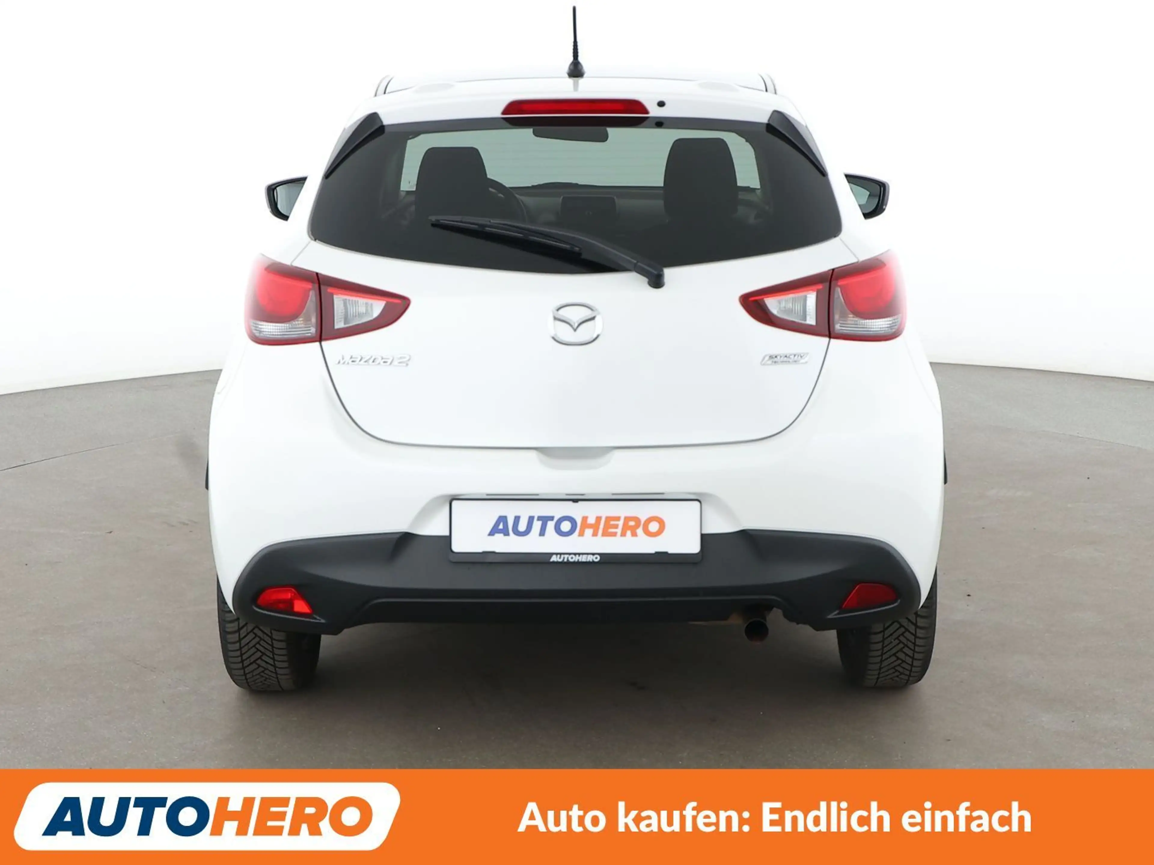 Mazda 2 1.5 Signature + — photo 5