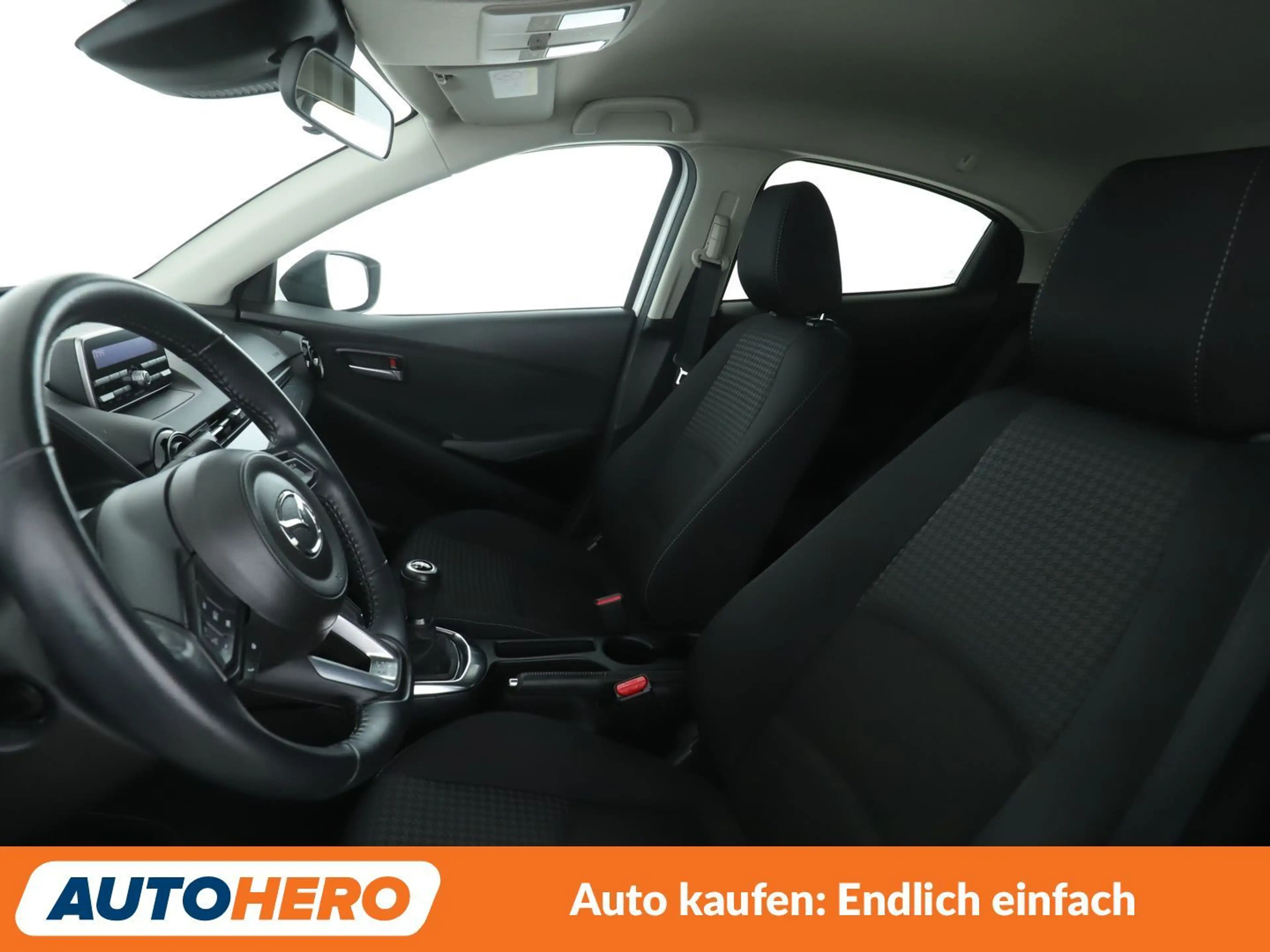 Mazda 2 1.5 Signature + — photo 10