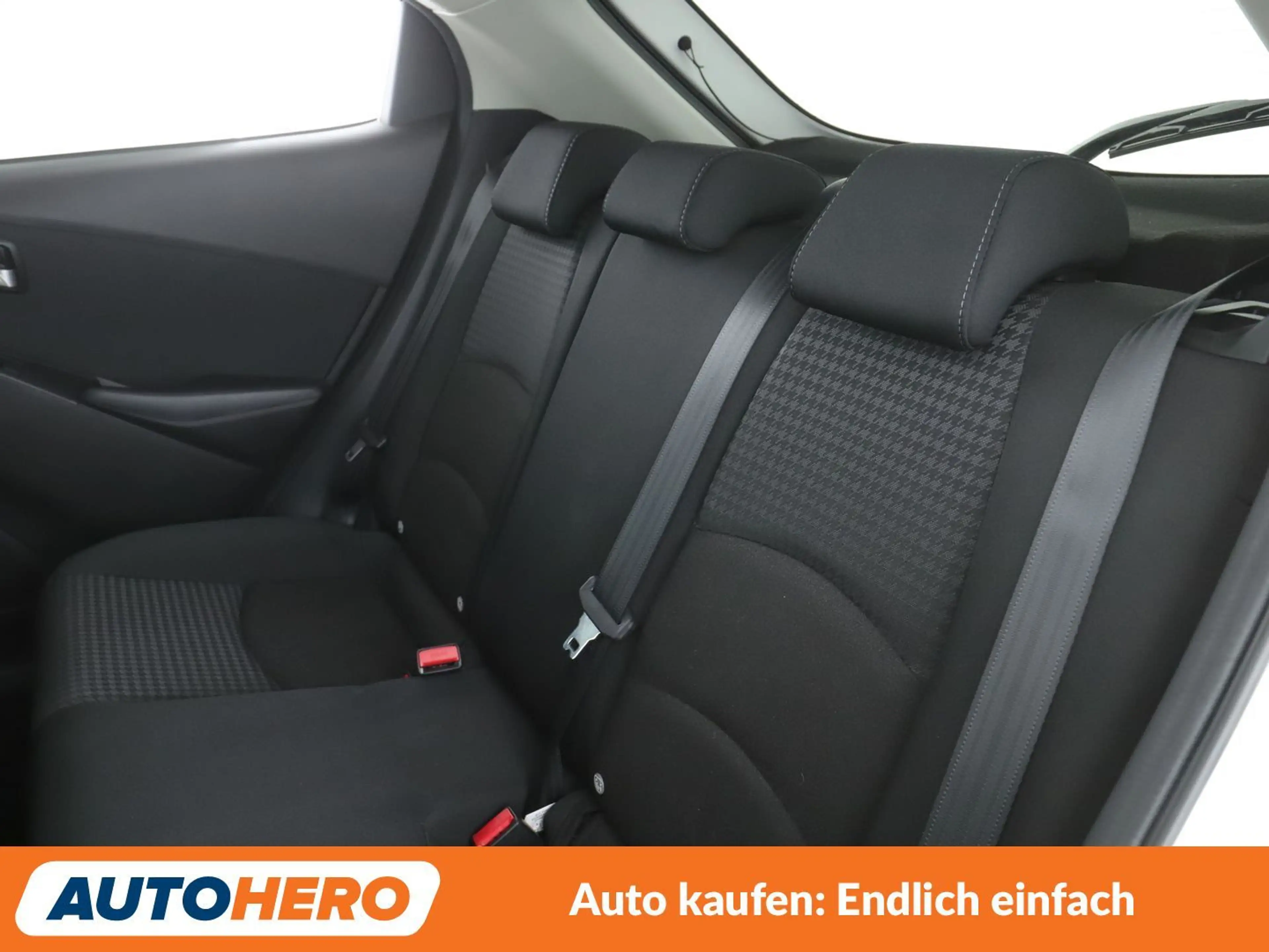 Mazda 2 1.5 Signature + — photo 14