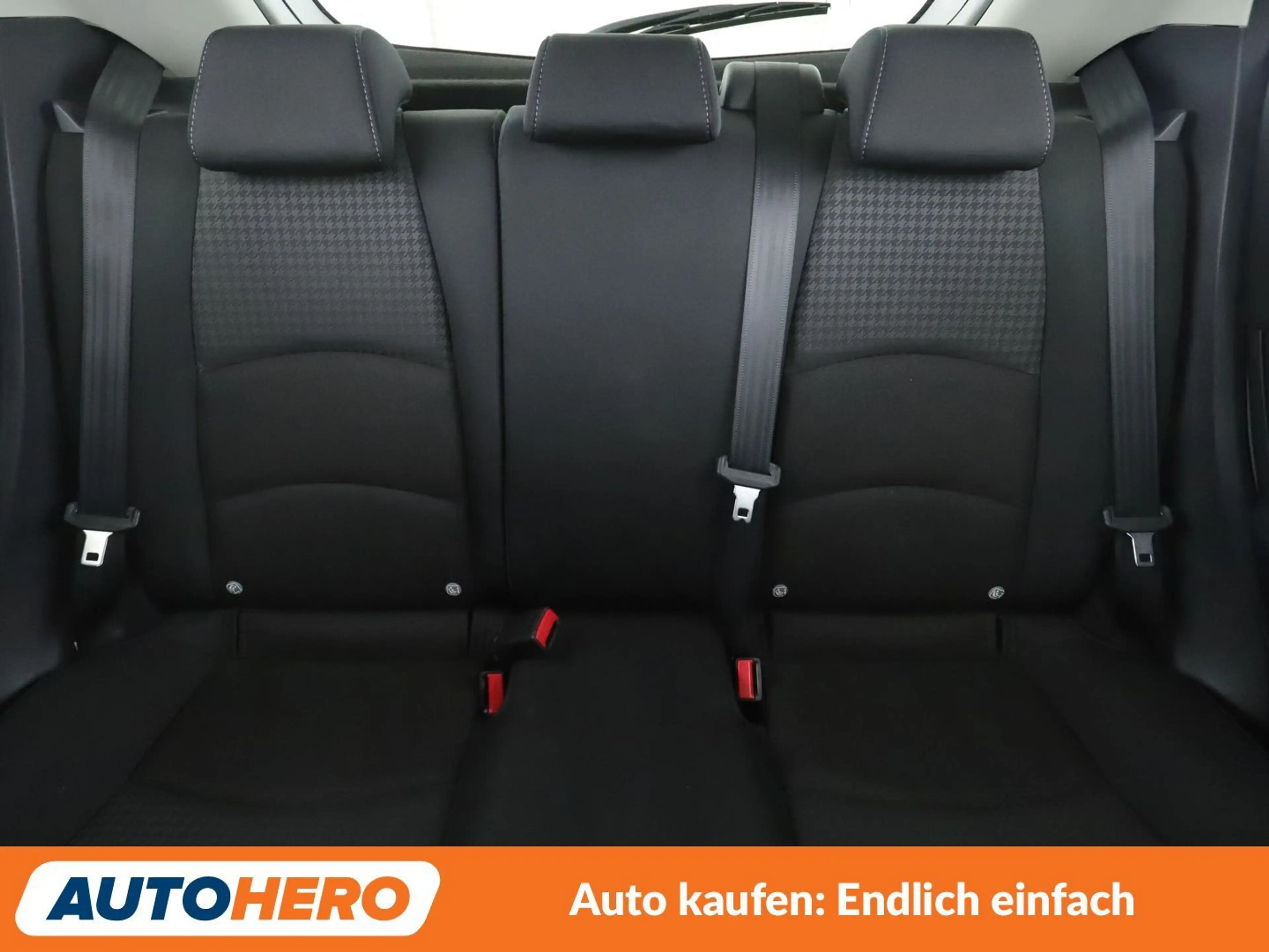 Mazda 2 1.5 Signature + — photo 15