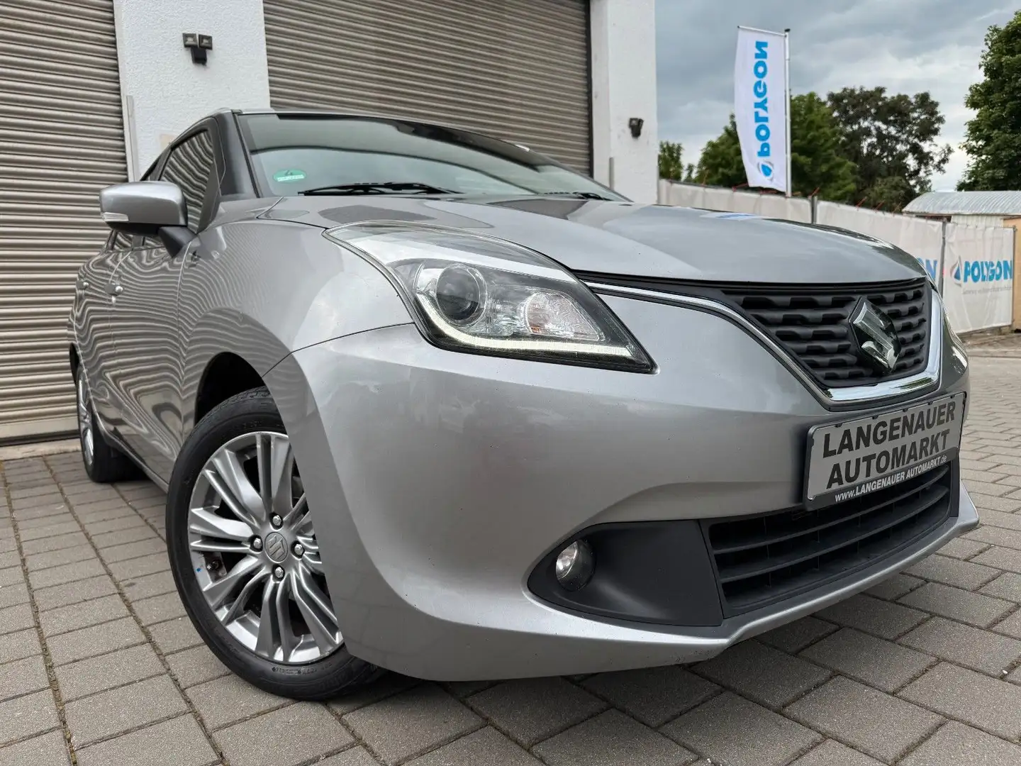 Suzuki Baleno Comfort-Aus 1.Hd"CarPlay"Key go"Navi"Klim Gris - 1