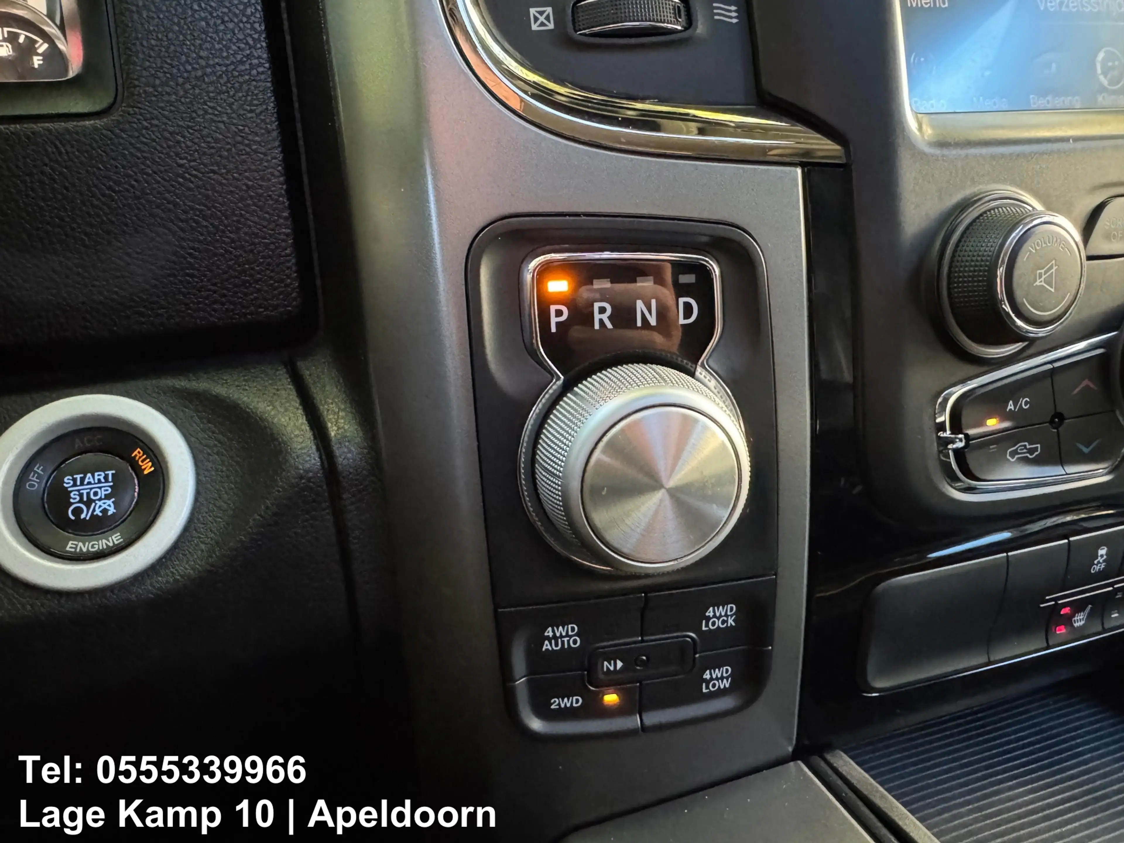 Dodge RAM 1500 5.7 V8 Quad Cab 6'4 LPG Wide Body NL Auto Pan — photo 13