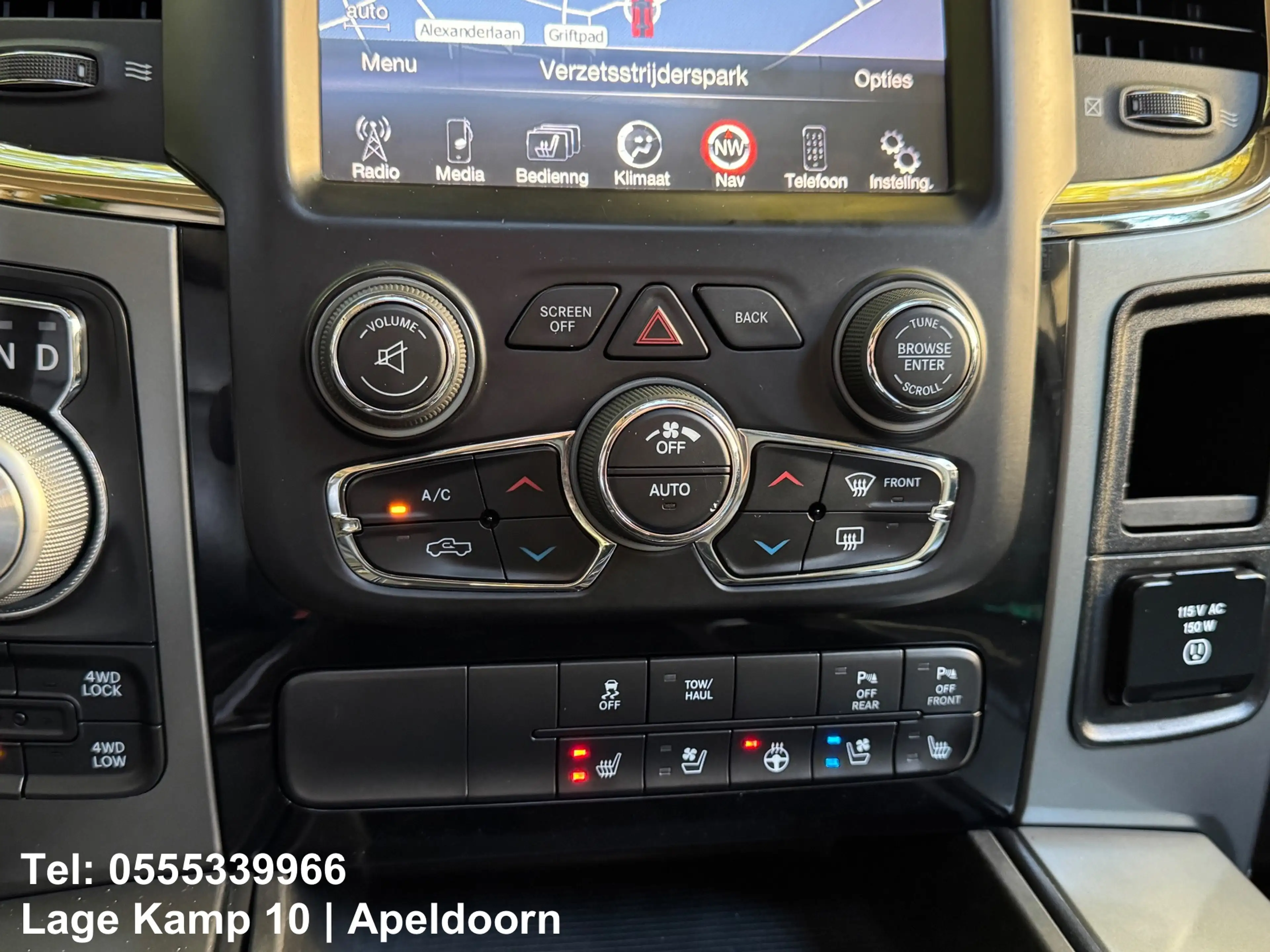 Dodge RAM 1500 5.7 V8 Quad Cab 6'4 LPG Wide Body NL Auto Pan — photo 9