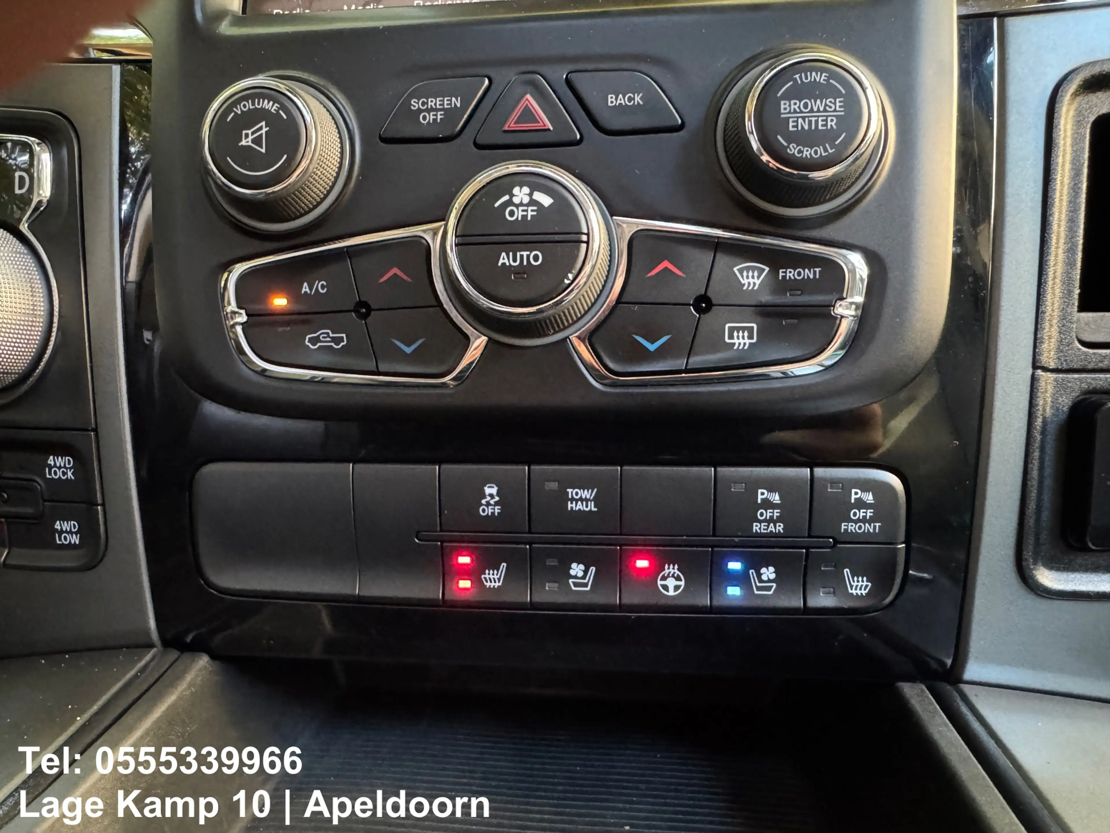 Dodge RAM 1500 5.7 V8 Quad Cab 6'4 LPG Wide Body NL Auto Pan — photo 30