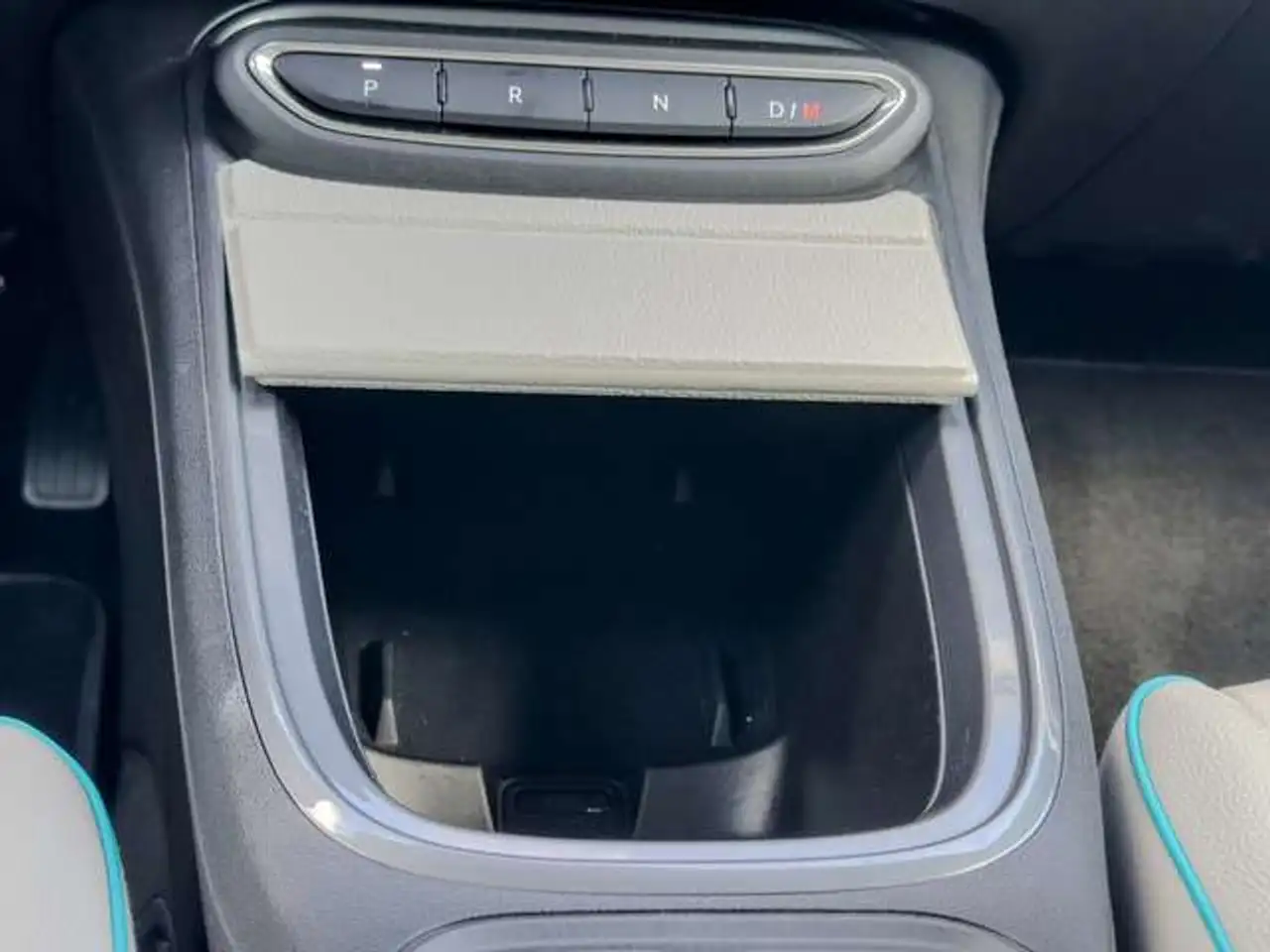 Fiat 600 1.2 Hybrid 'La Prima' /Full Option/ Automaat / Gar 18