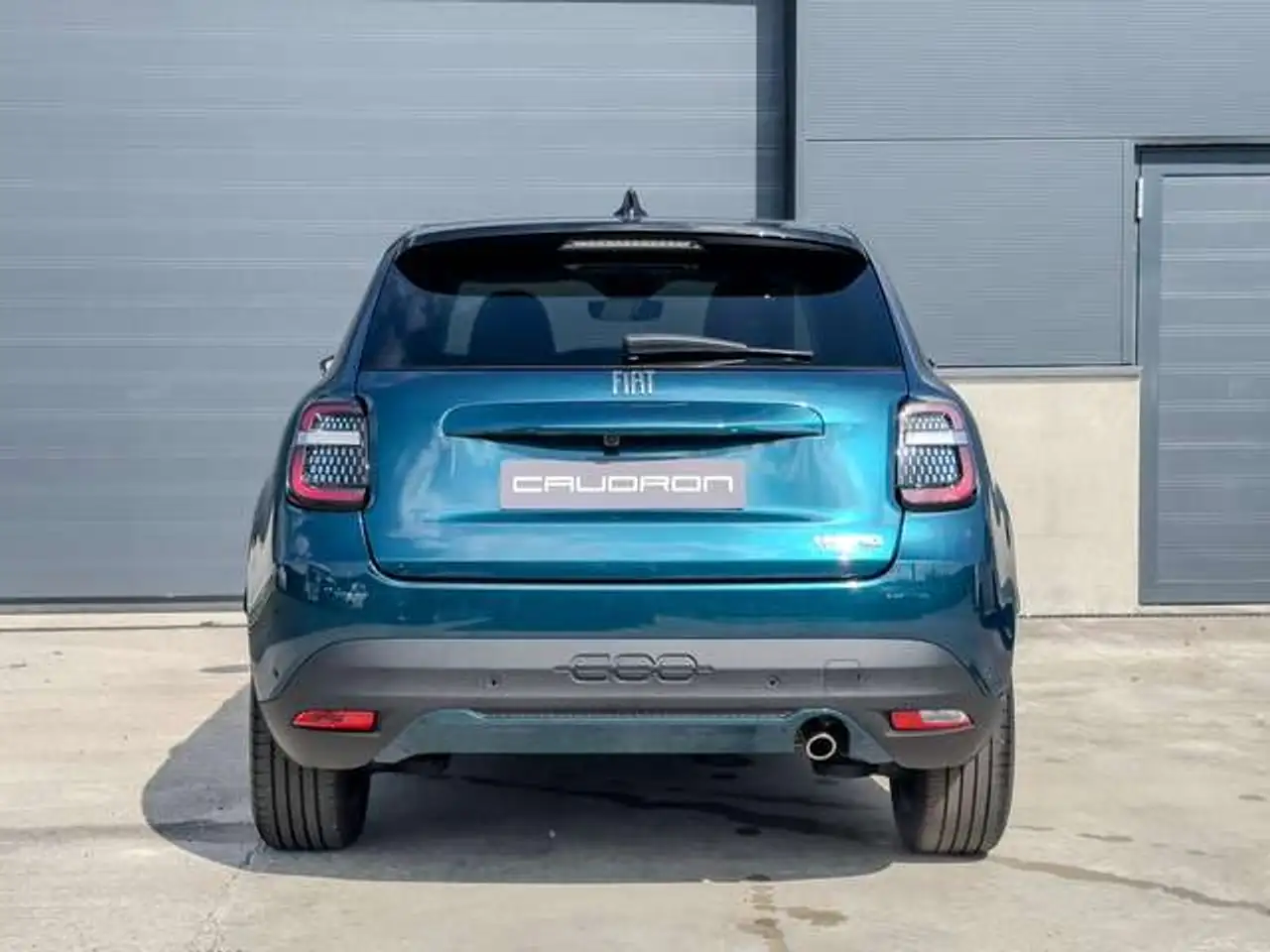 Fiat 600 1.2 Hybrid 'La Prima' /Full Option/ Automaat / Gar 25