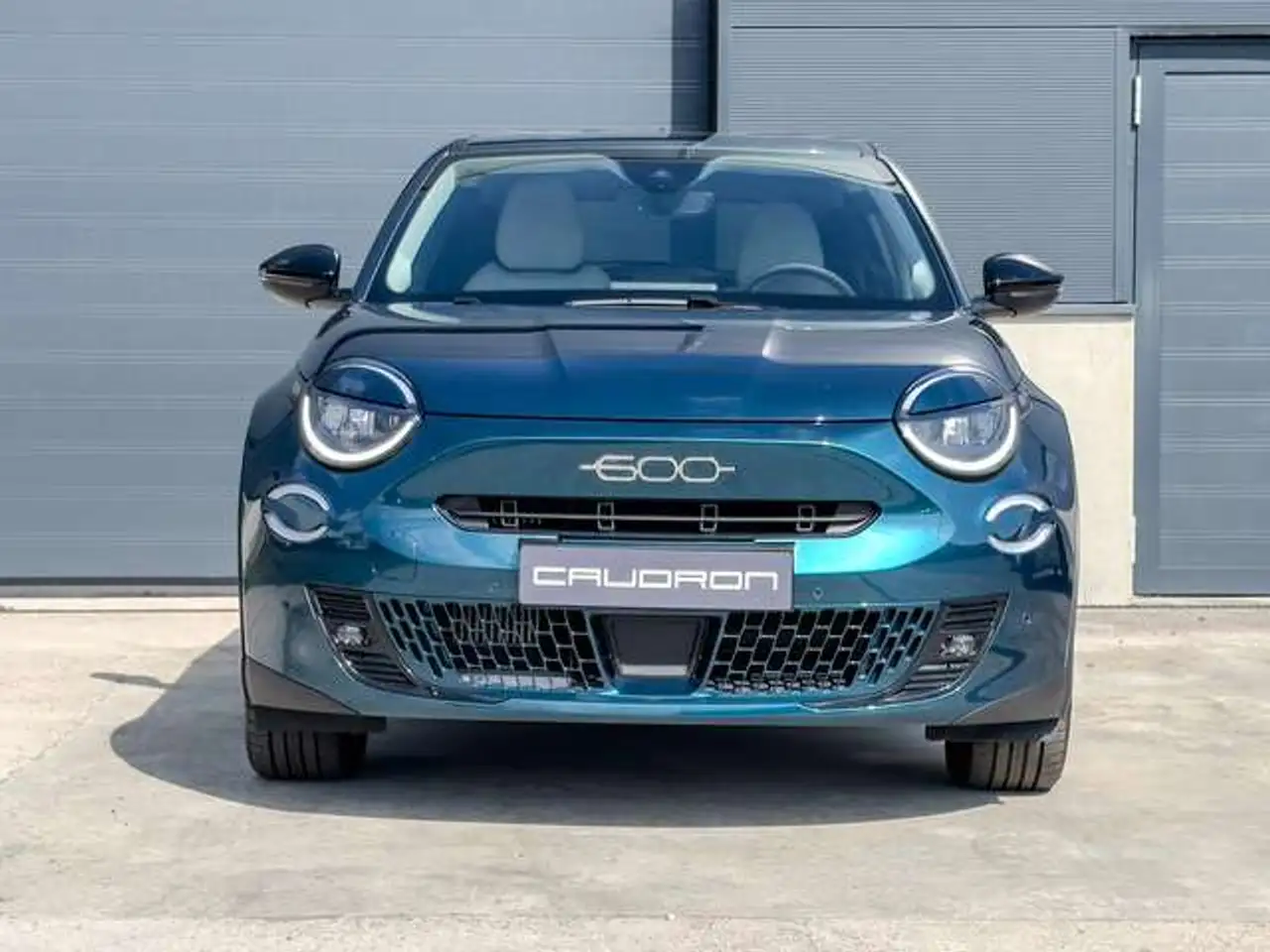 Fiat 600 1.2 Hybrid 'La Prima' /Full Option/ Automaat / Gar 3