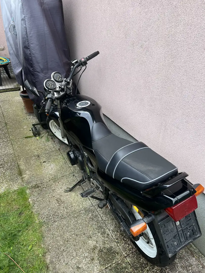 Suzuki GS 500 GS500E - 1