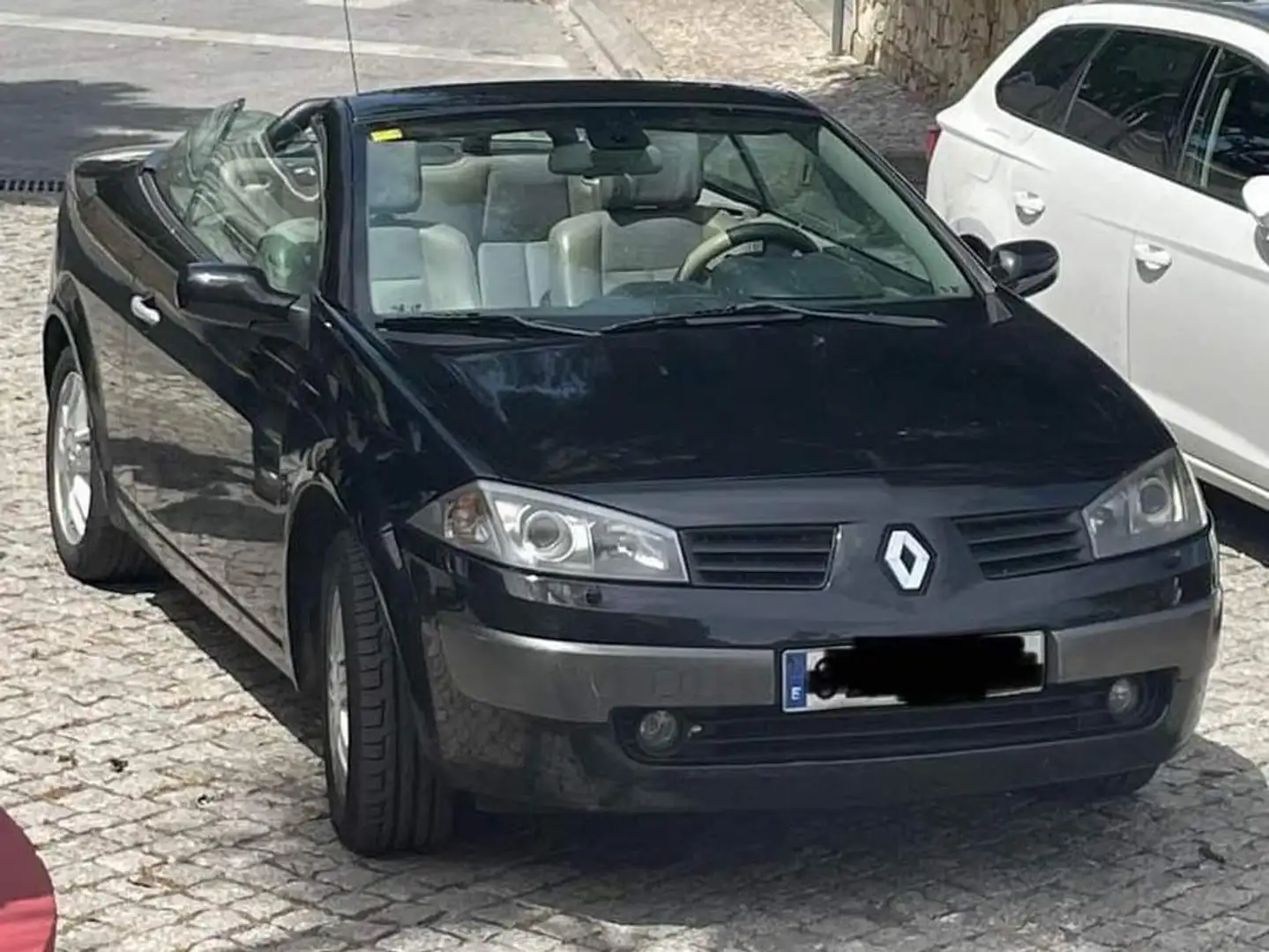 Renault Megane Mégane Coupe Cabrio 1.9DCI Confort Dynamique Negro - 1