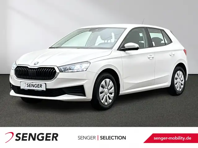 Skoda Fabia Ambition 1.0 TSI CarPlay LED Touchscreen