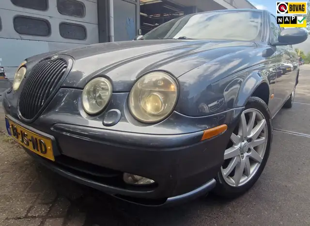 Jaguar S-Type