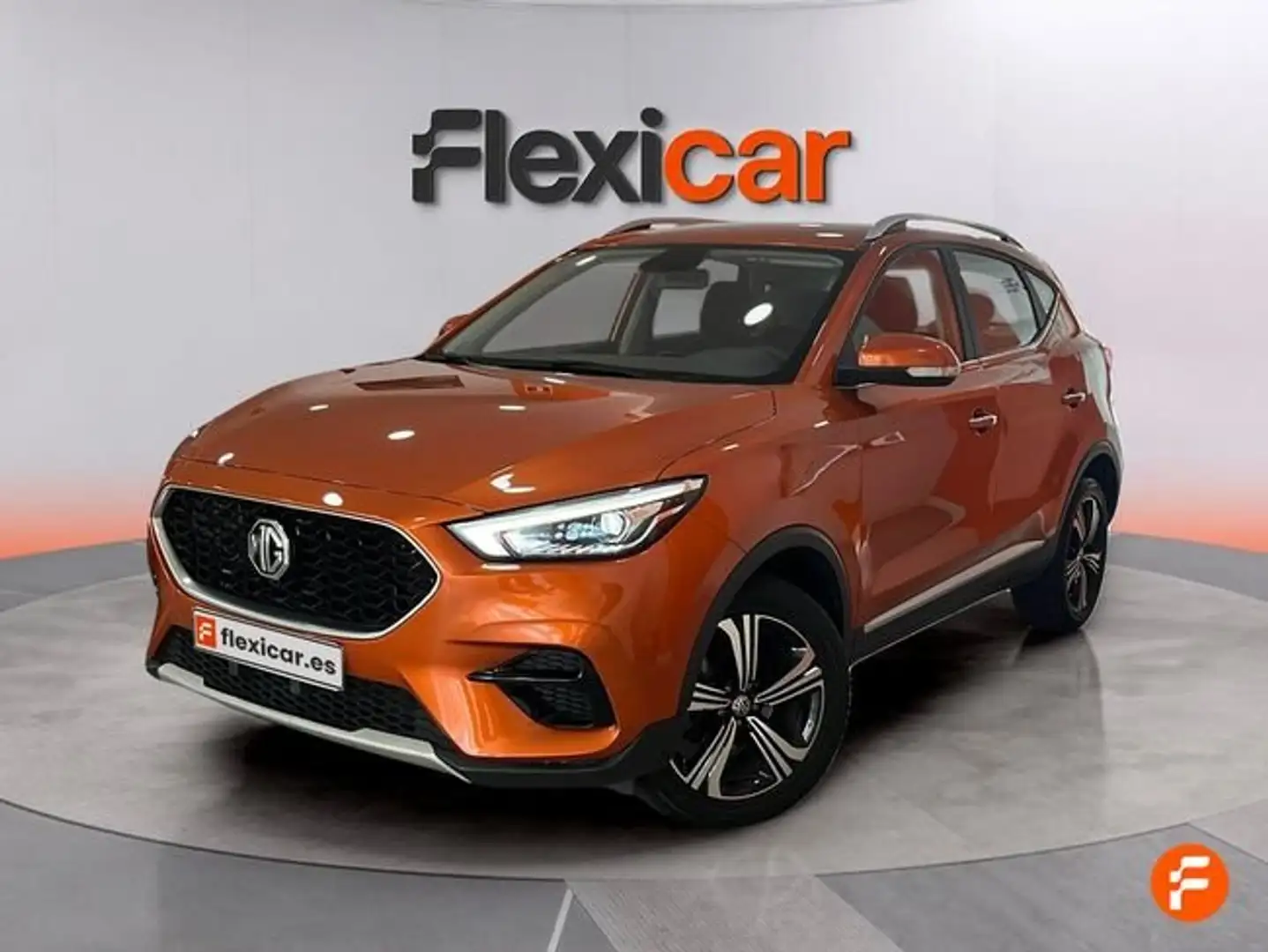MG ZS 1.5 Comfort Naranja - 2