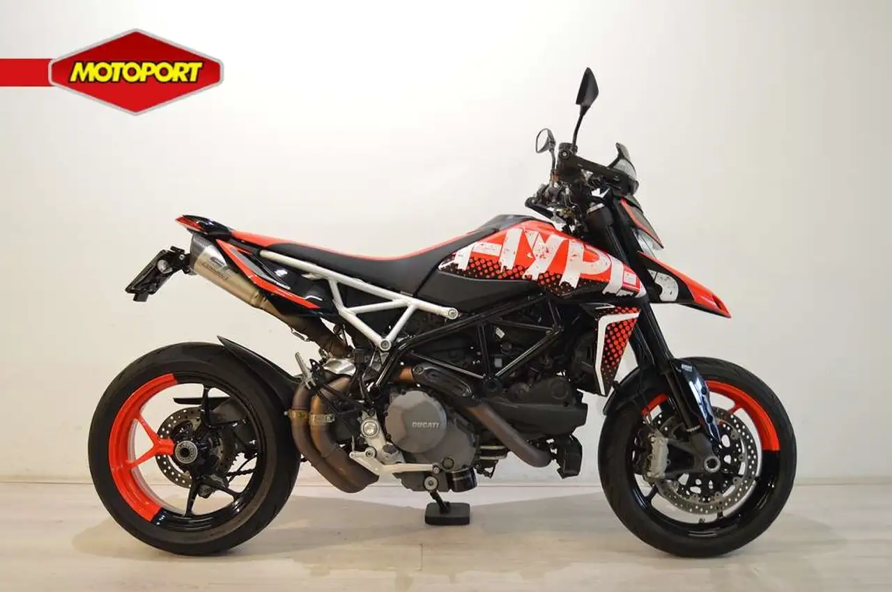Ducati Hypermotard 950