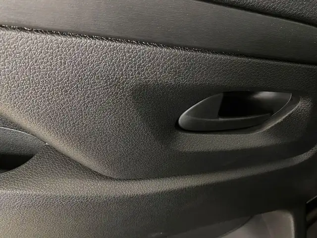 Opel Vivaro view 19