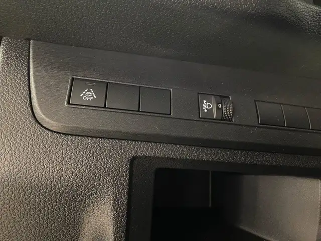 Opel Vivaro view 17