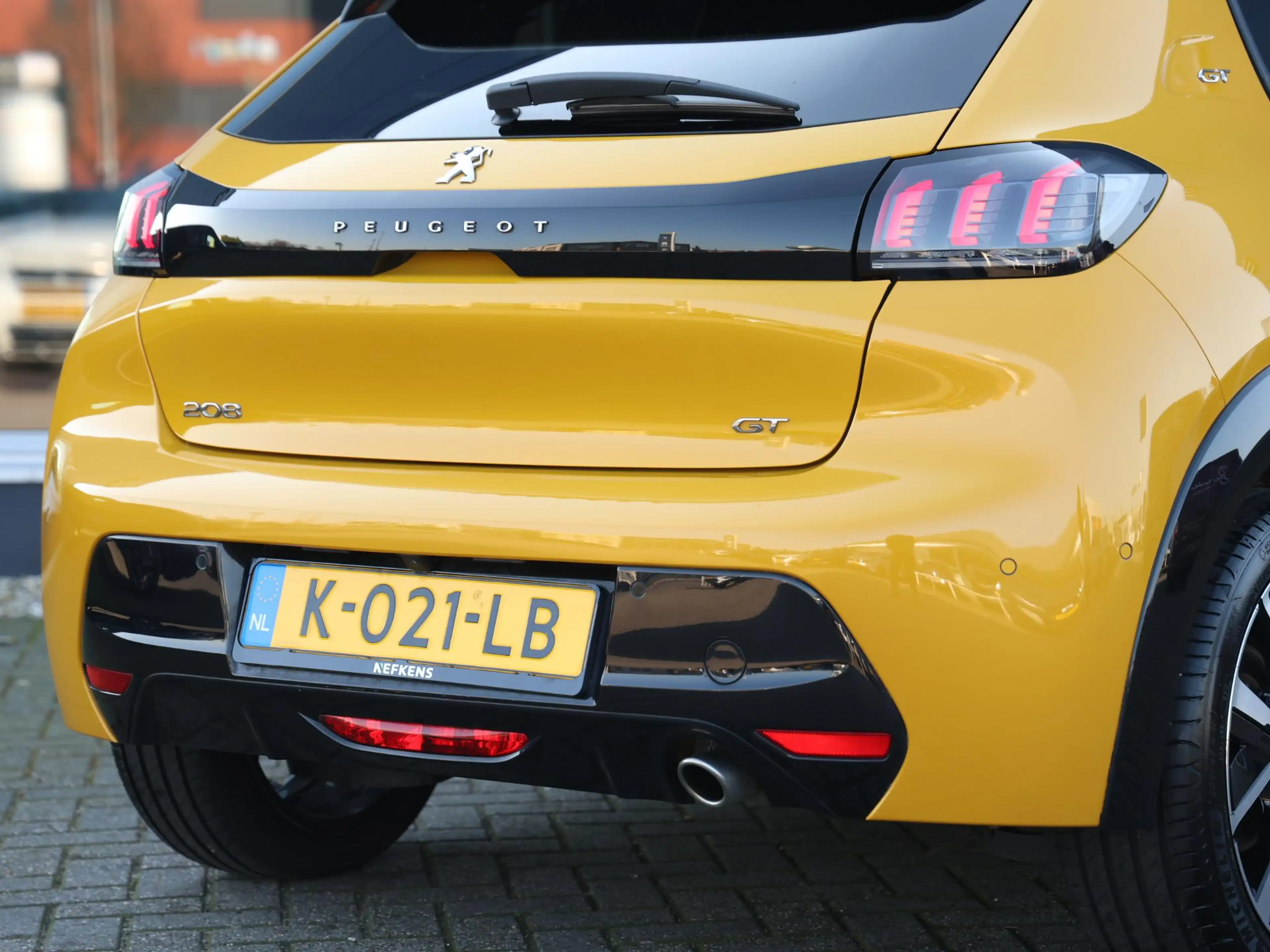 Peugeot 208 GT 100pk | Navigatie | Achteruitrijcamera | 3D Coc — photo 6