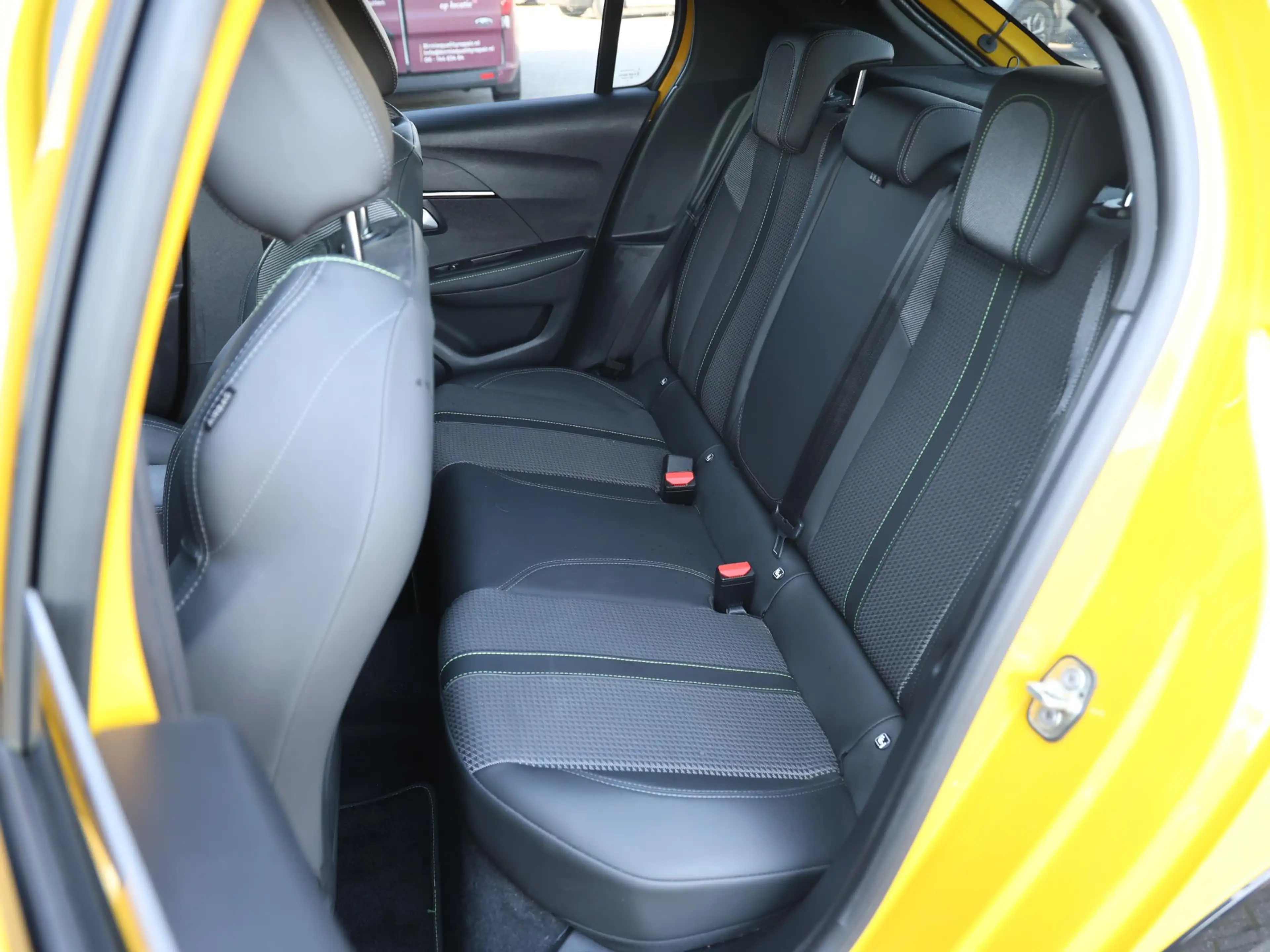 Peugeot 208 GT 100pk | Navigatie | Achteruitrijcamera | 3D Coc — photo 15