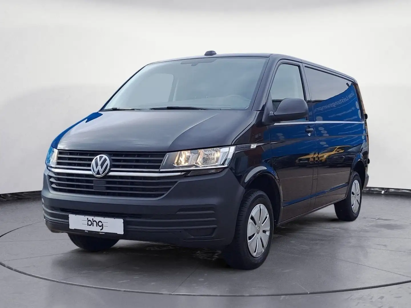 Volkswagen Transporter 6.1 Kasten 2,0 l TDI SCR Frontantrie Schwarz - 1