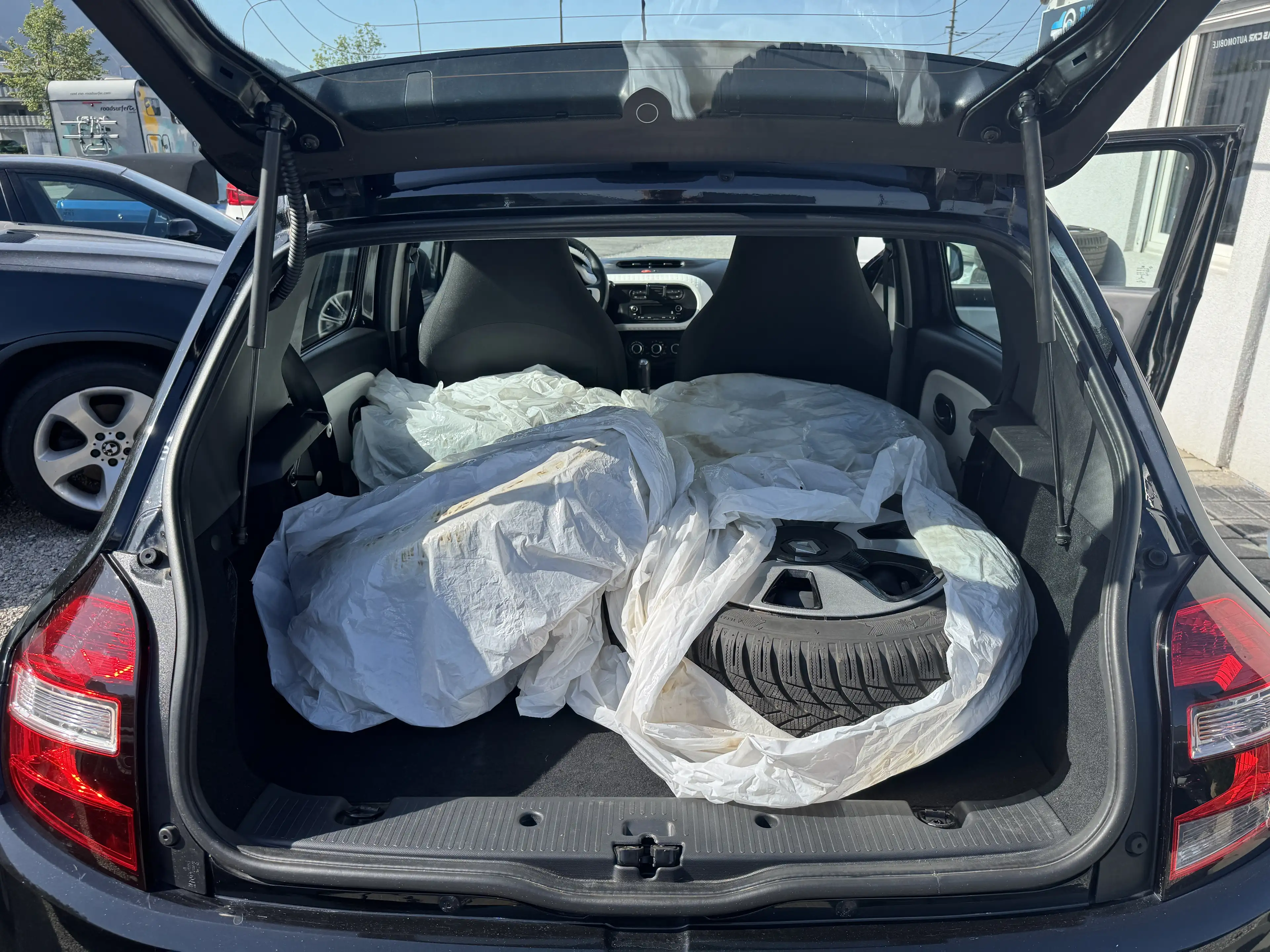 Renault Twingo Expression — photo 11