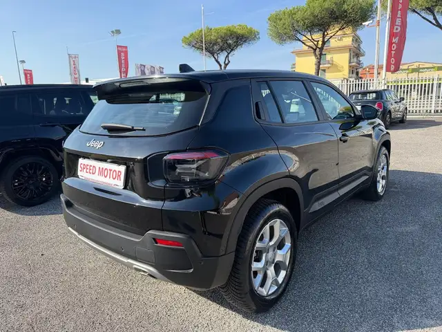 Jeep Avenger view 6
