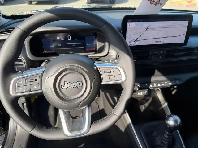 Jeep Avenger view 8