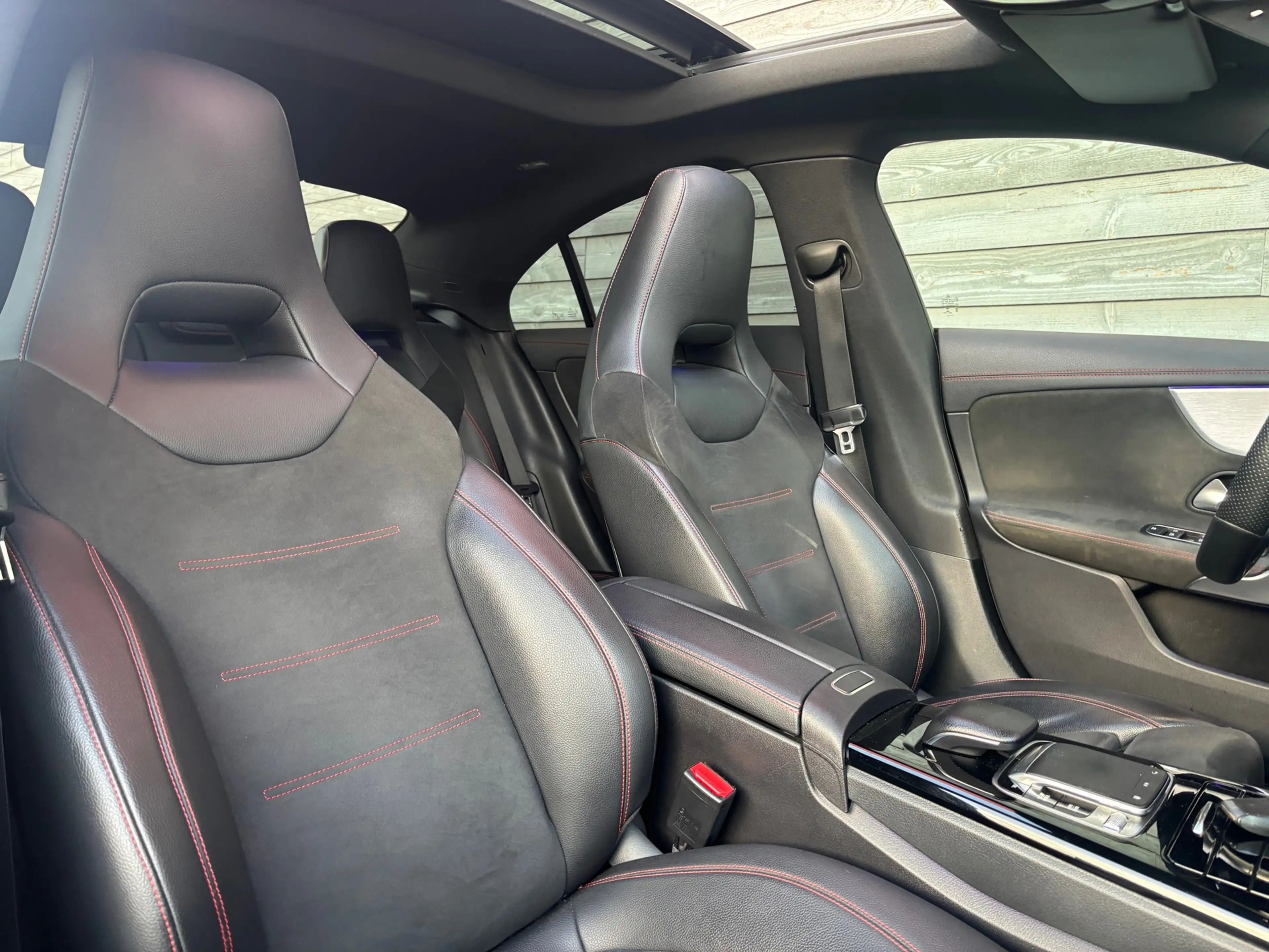 Mercedes-Benz CLA 180 AMG LINE PANO NAP KEYLESS CAMERA BTW NIGHTPACK — photo 12