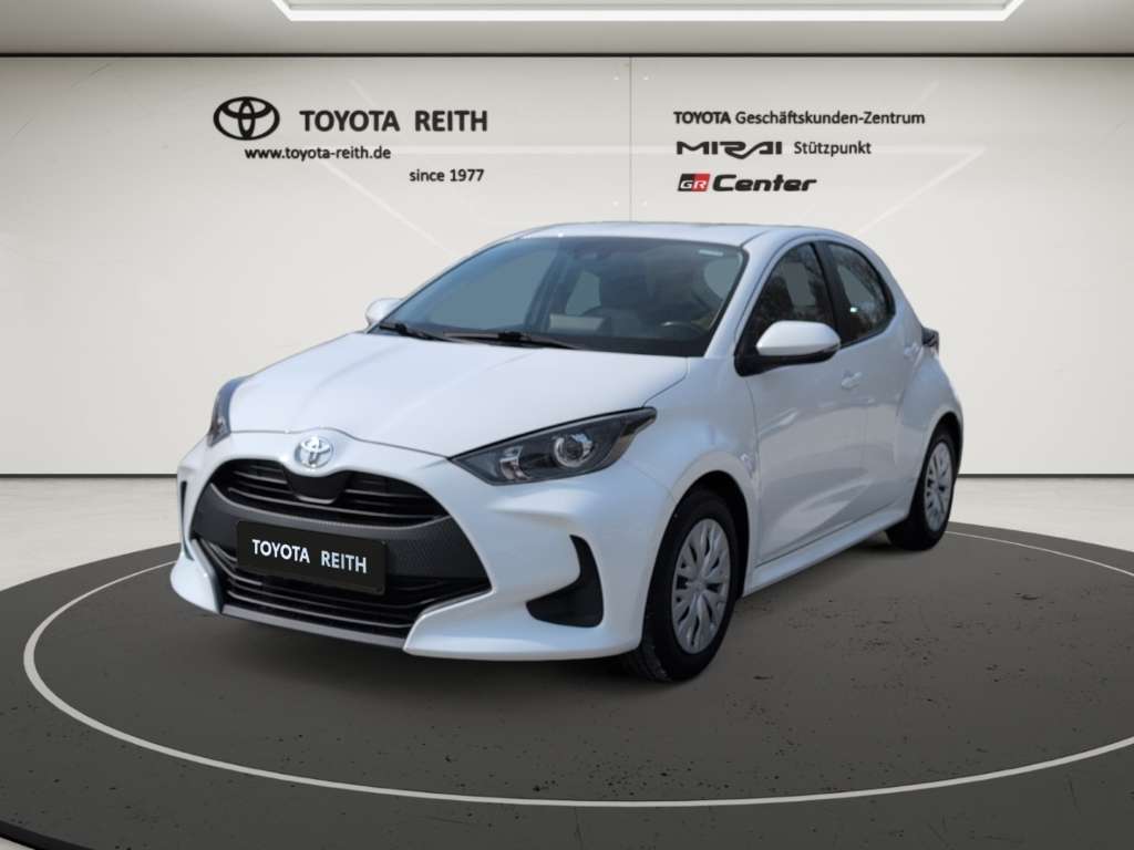 Second hand Toyota Yaris 1.0