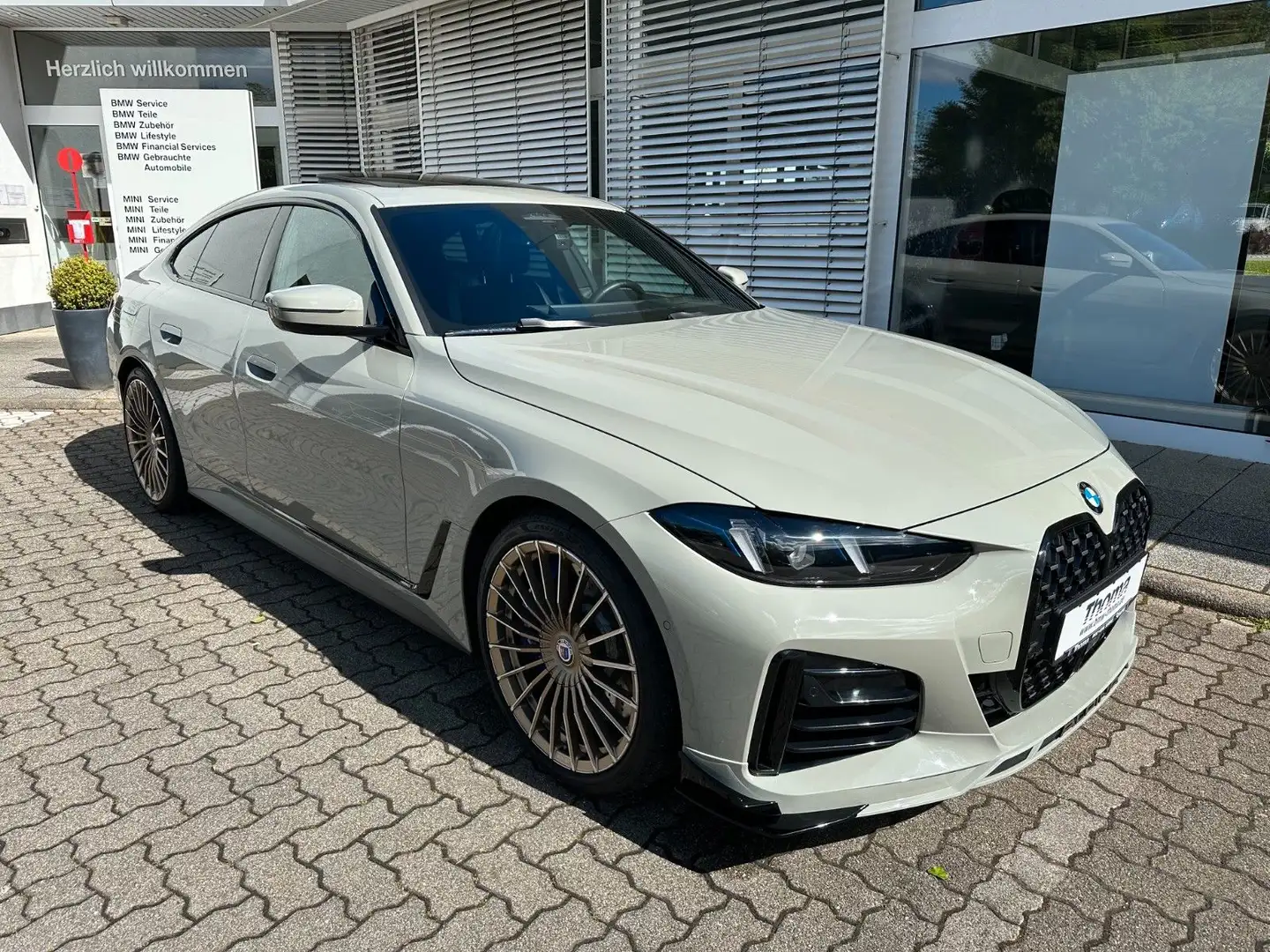Alpina B4 3.0 Allrad GT +GlasSD +Hifi h/k +360°+DA Prof Grau - 1