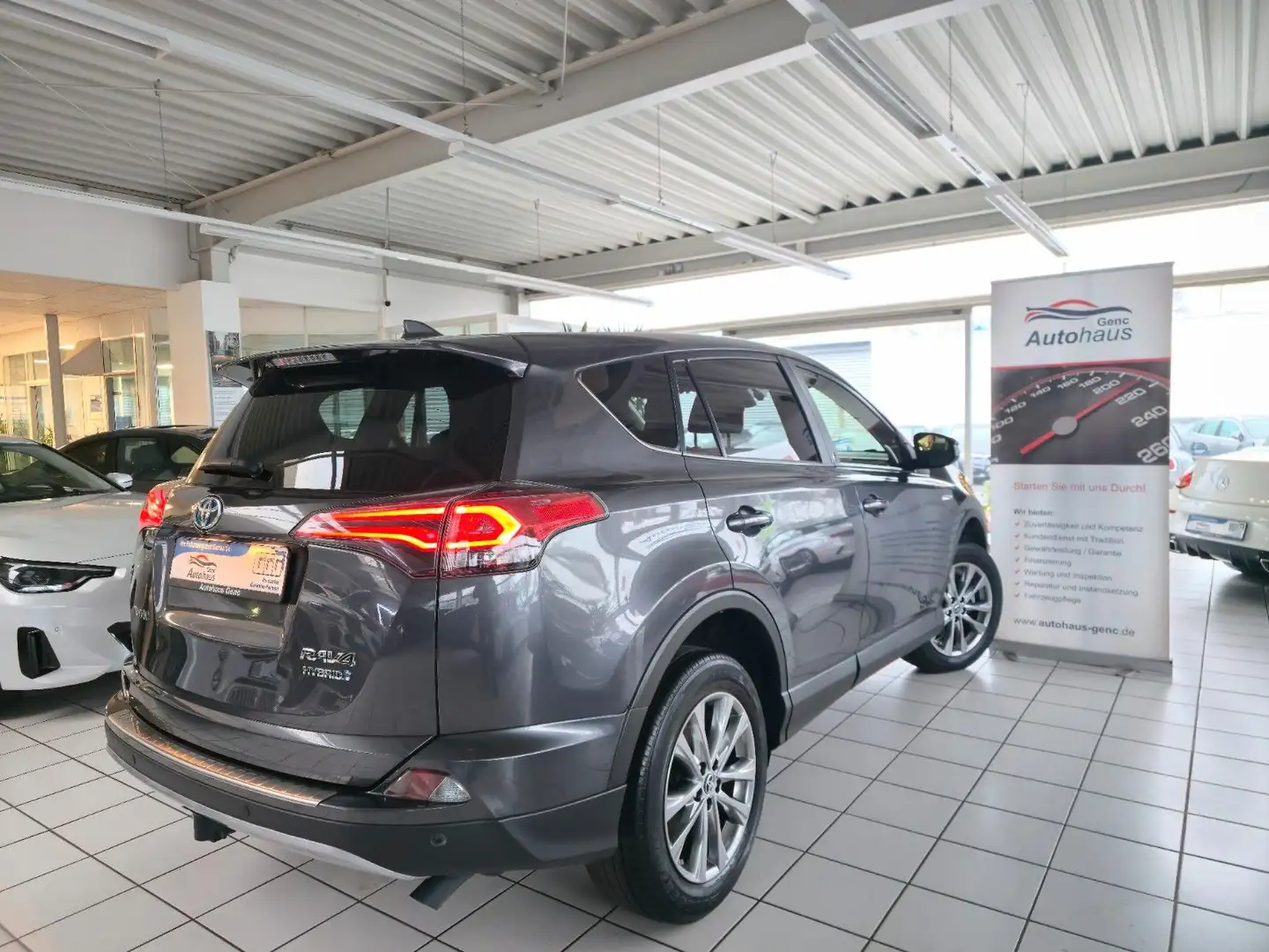 Toyota RAV 4 4 Team D Navigation Kamera Lenkrad Heizung Grau - 2
