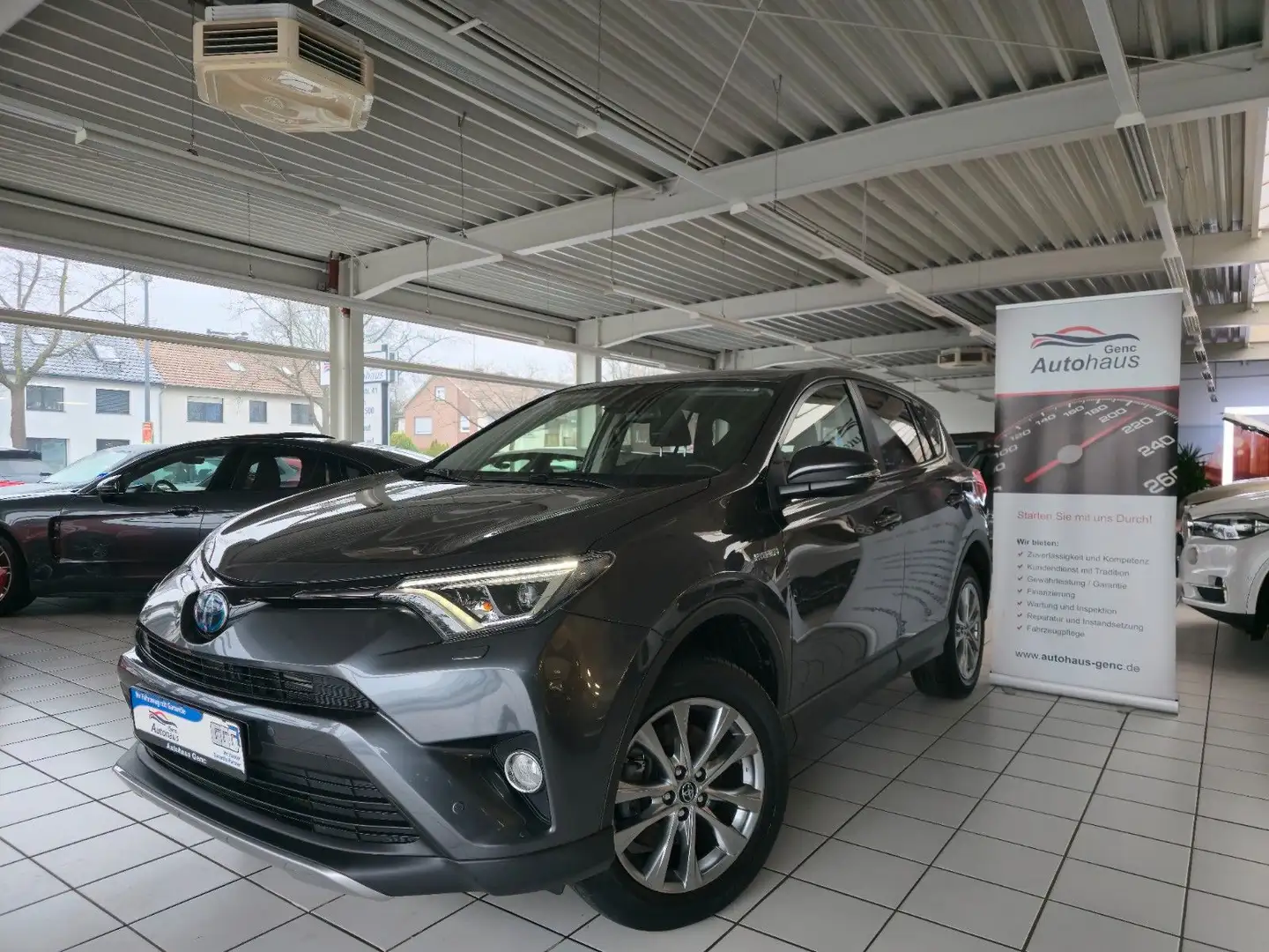 Toyota RAV 4 4 Team D Navigation Kamera Lenkrad Heizung Grau - 1