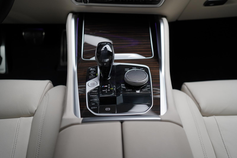 BMW X6 M50i | LED | 360 | HuD | Komfort | Like New — photo 11