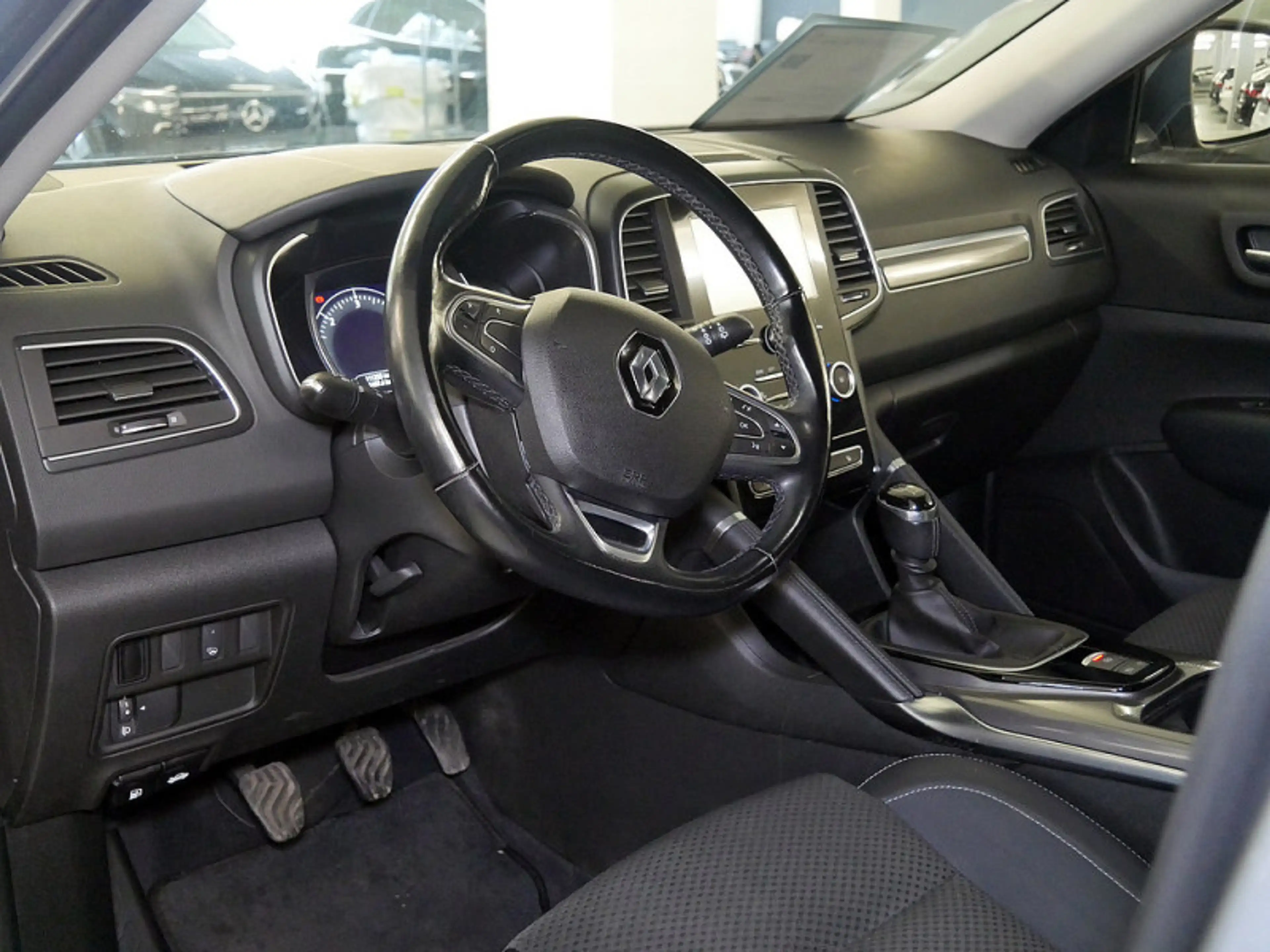 Renault Koleos 1.6 dCi 130 FAP Energy Life MEMO SPUR PDC — photo 9
