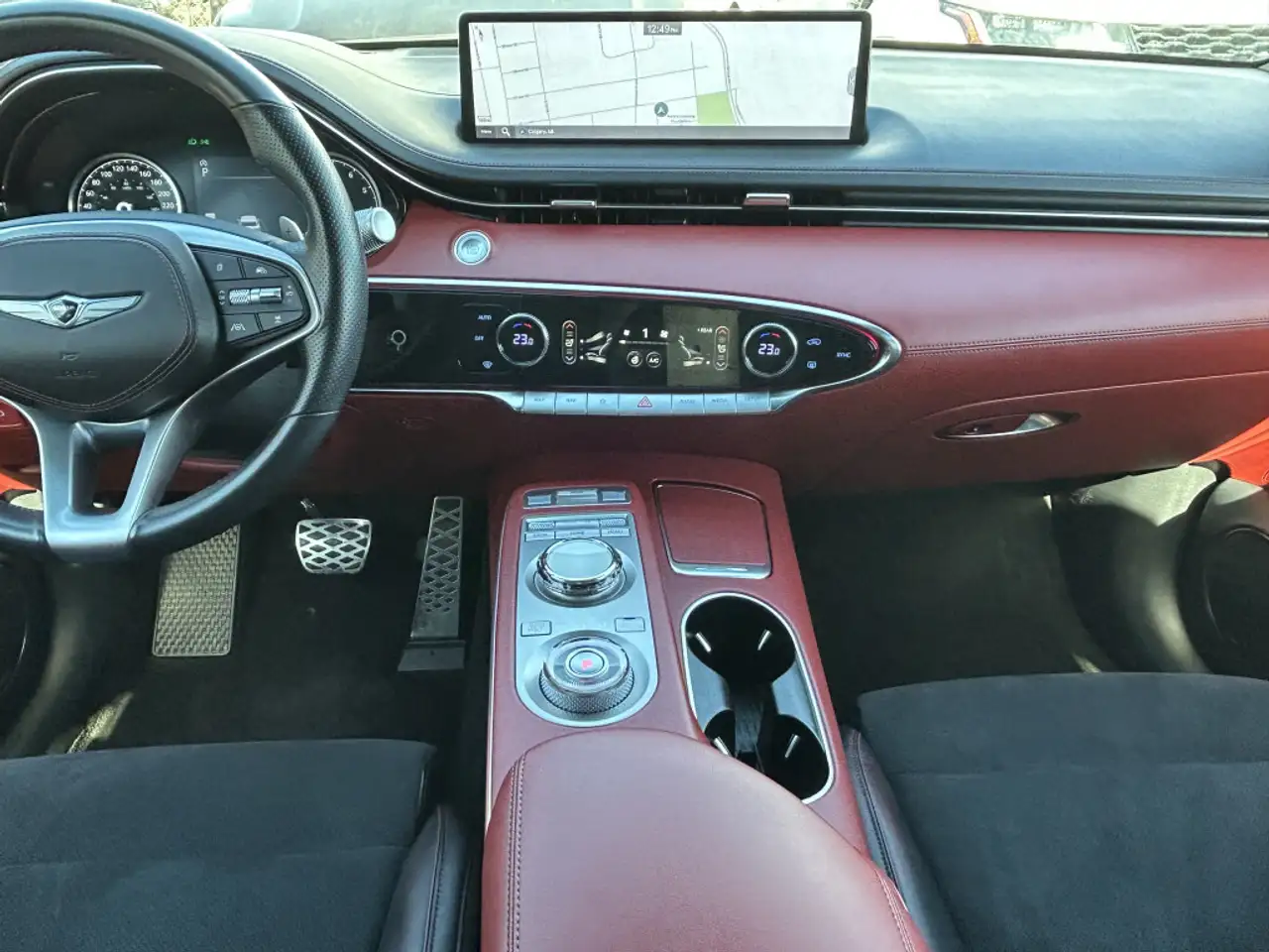 Genesis GV70 снимка Genesis GV70