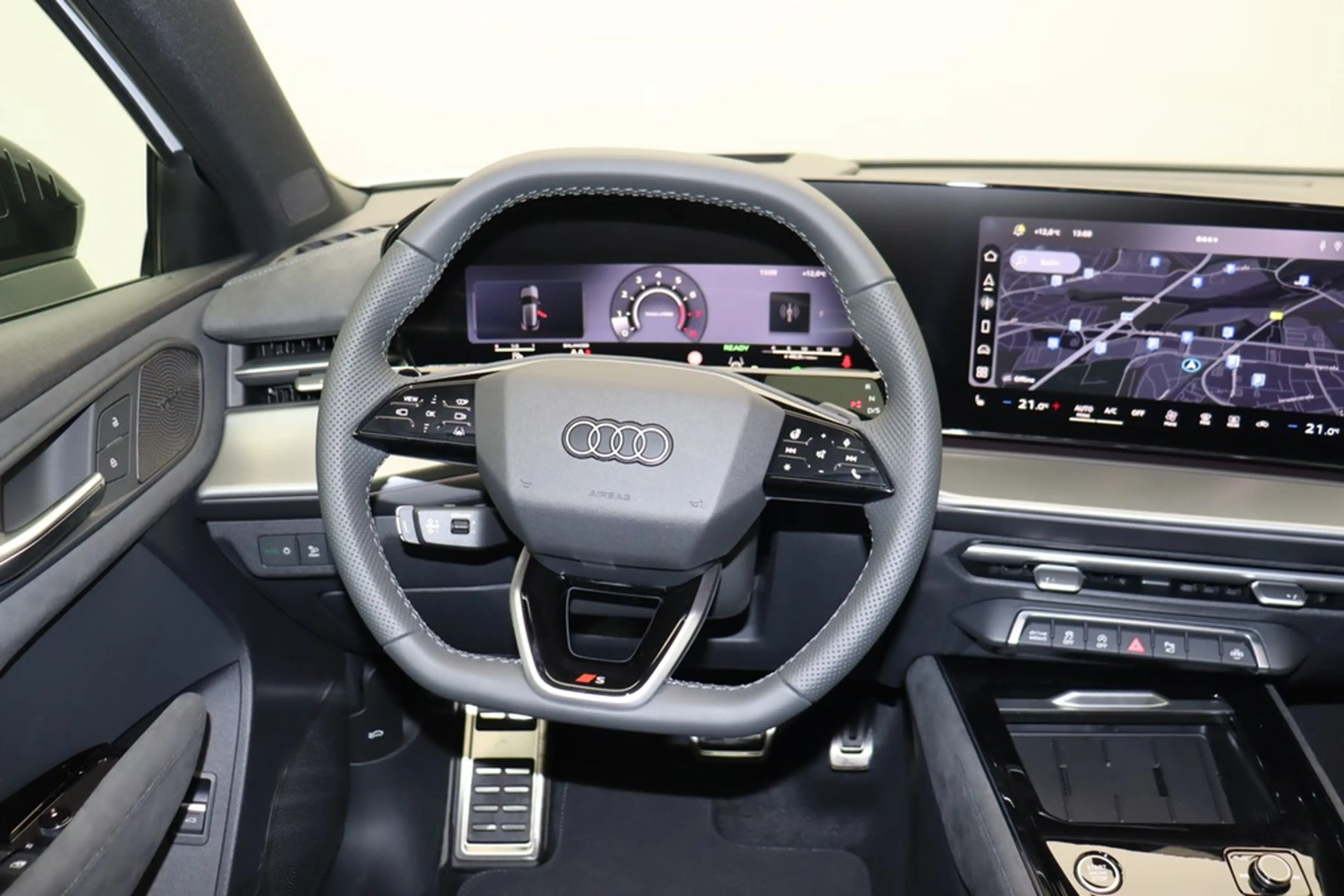 Audi Q3 Sportback TFSI quattro 195 kW S tronic Tech plu... — photo 15