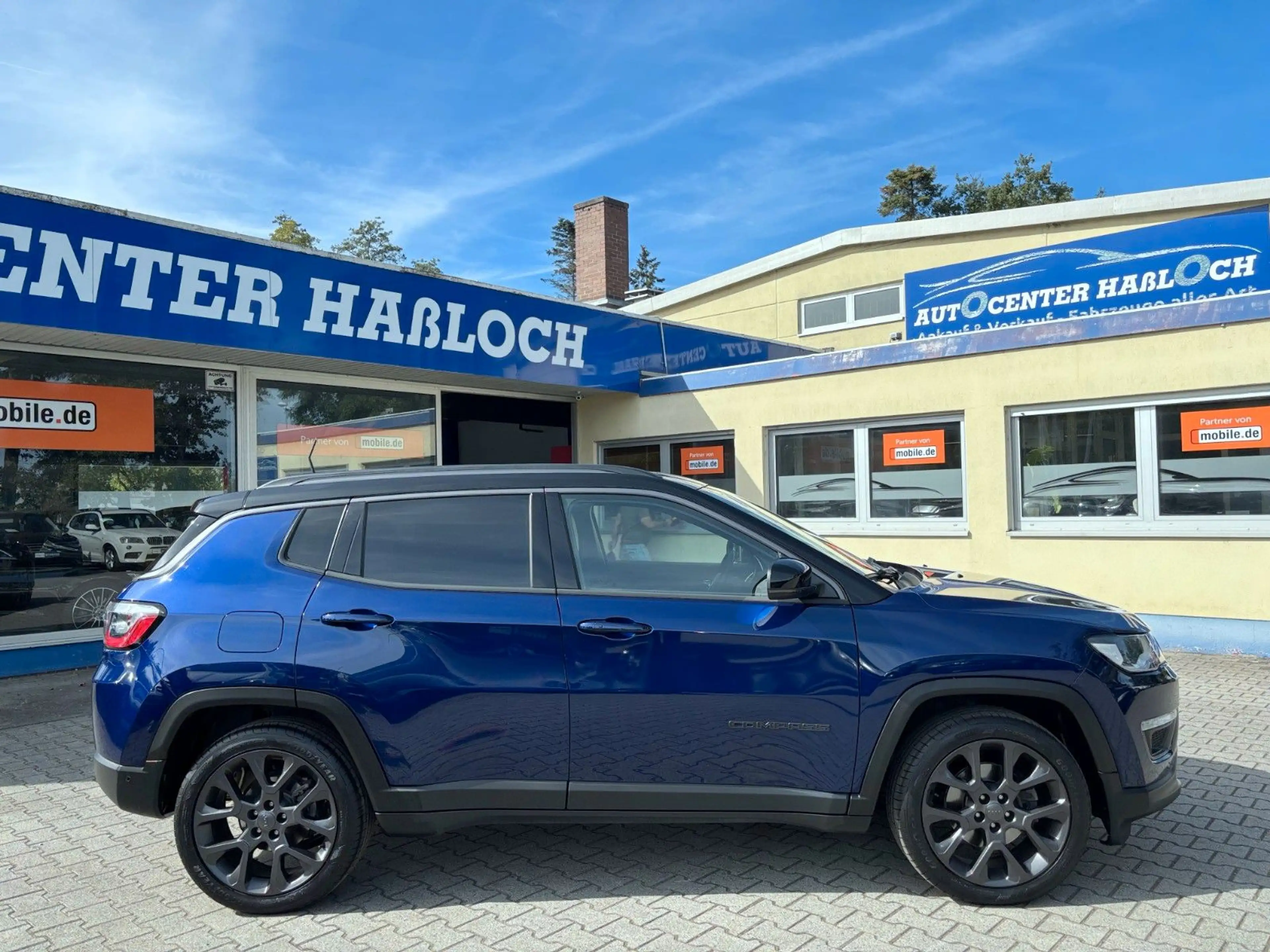 Jeep Compass S *AUTO*LEDER*PANO*ACC*CAM*LED*ALPINE*19 — photo 11