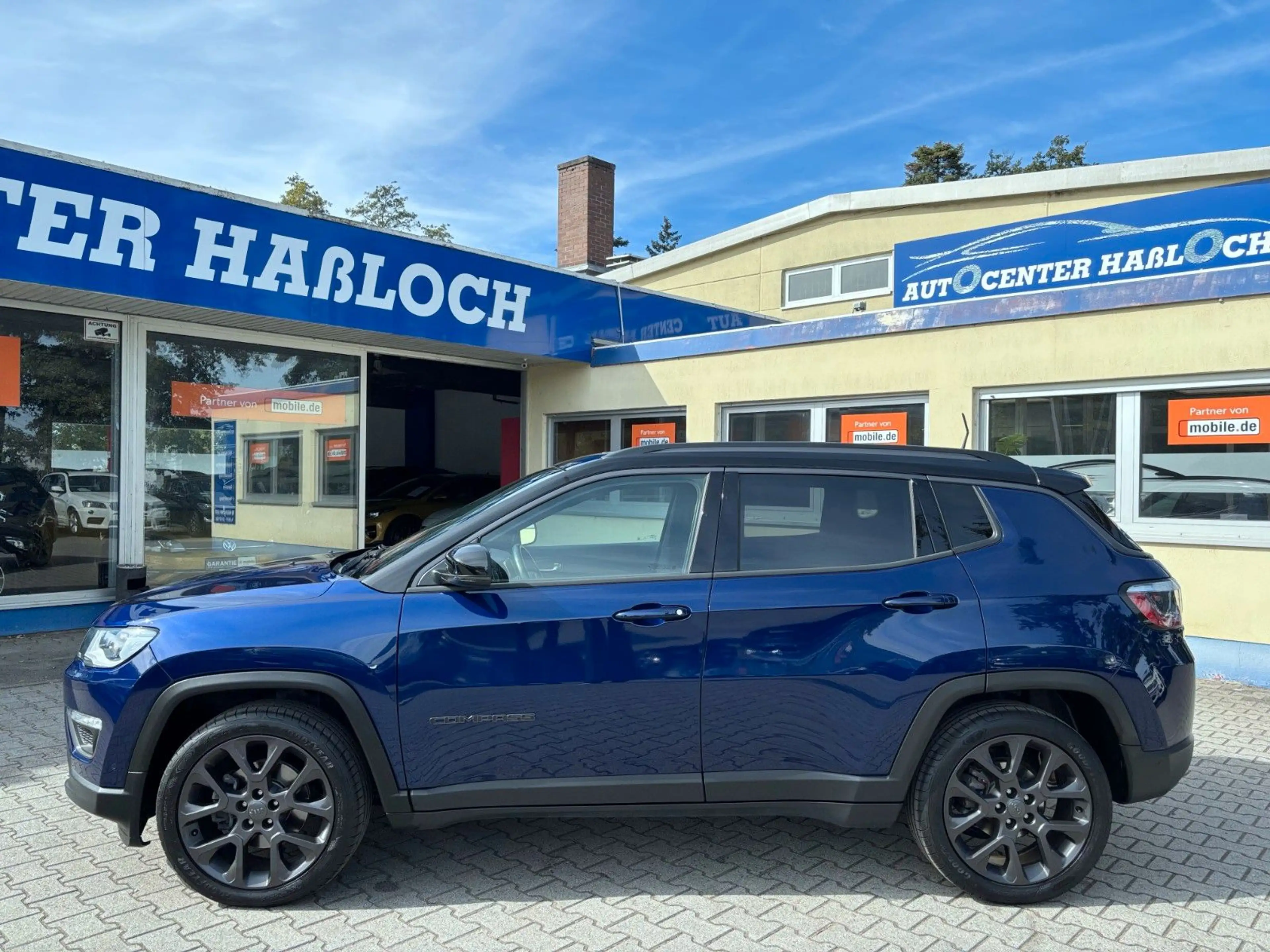 Jeep Compass S *AUTO*LEDER*PANO*ACC*CAM*LED*ALPINE*19 — photo 7