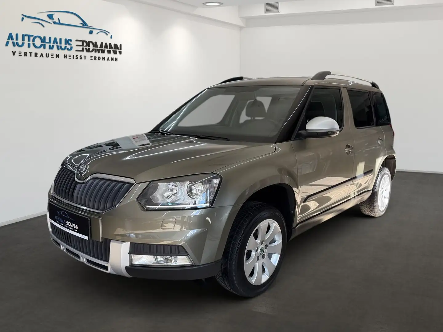 Skoda Yeti 1,8 TSI-Ambition Outdoor 4x4*Navi*Bi-Xenon Grün - 1