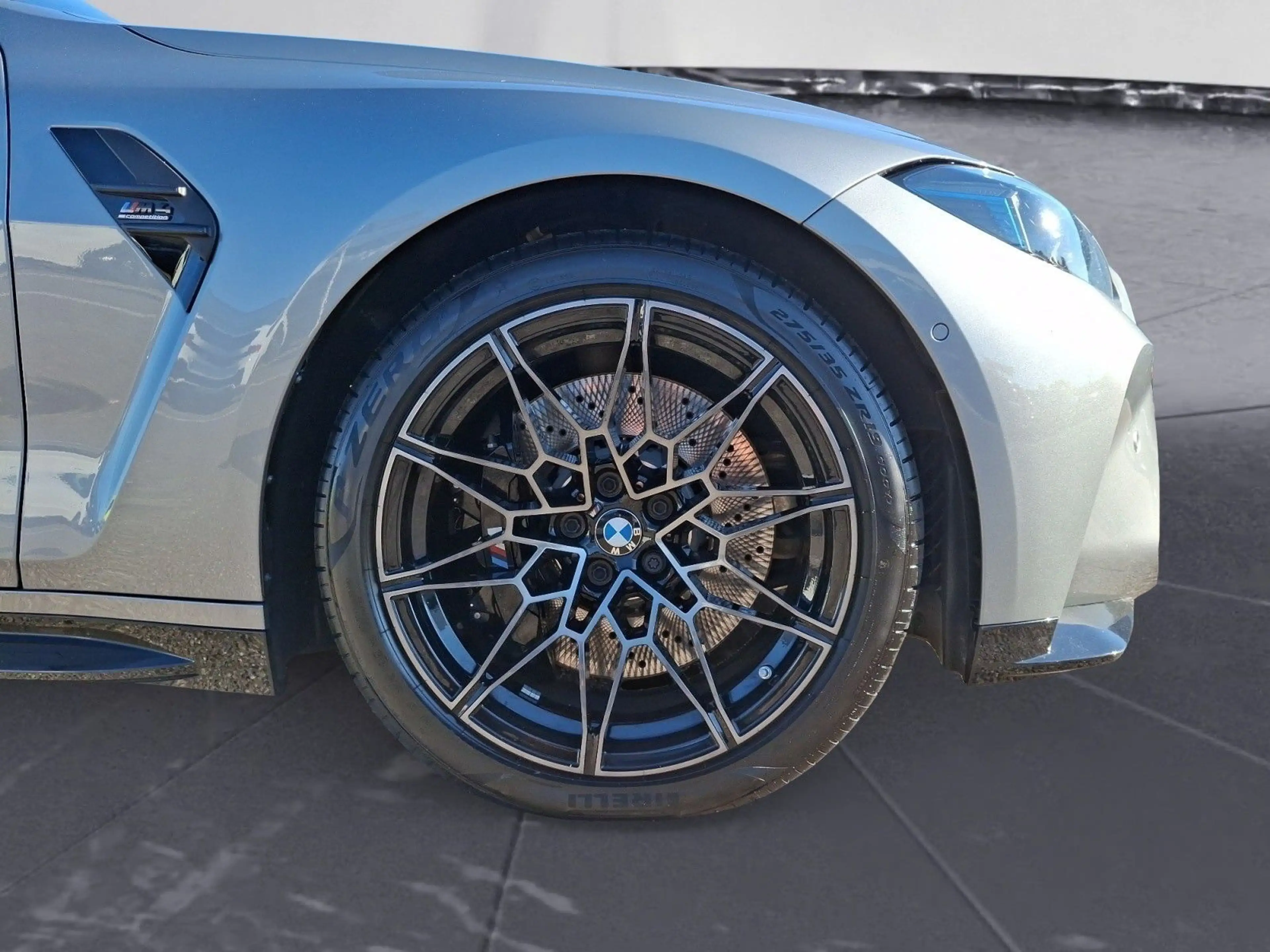BMW M4 Competition M Carbon Exterieur Parking Plus M — photo 12