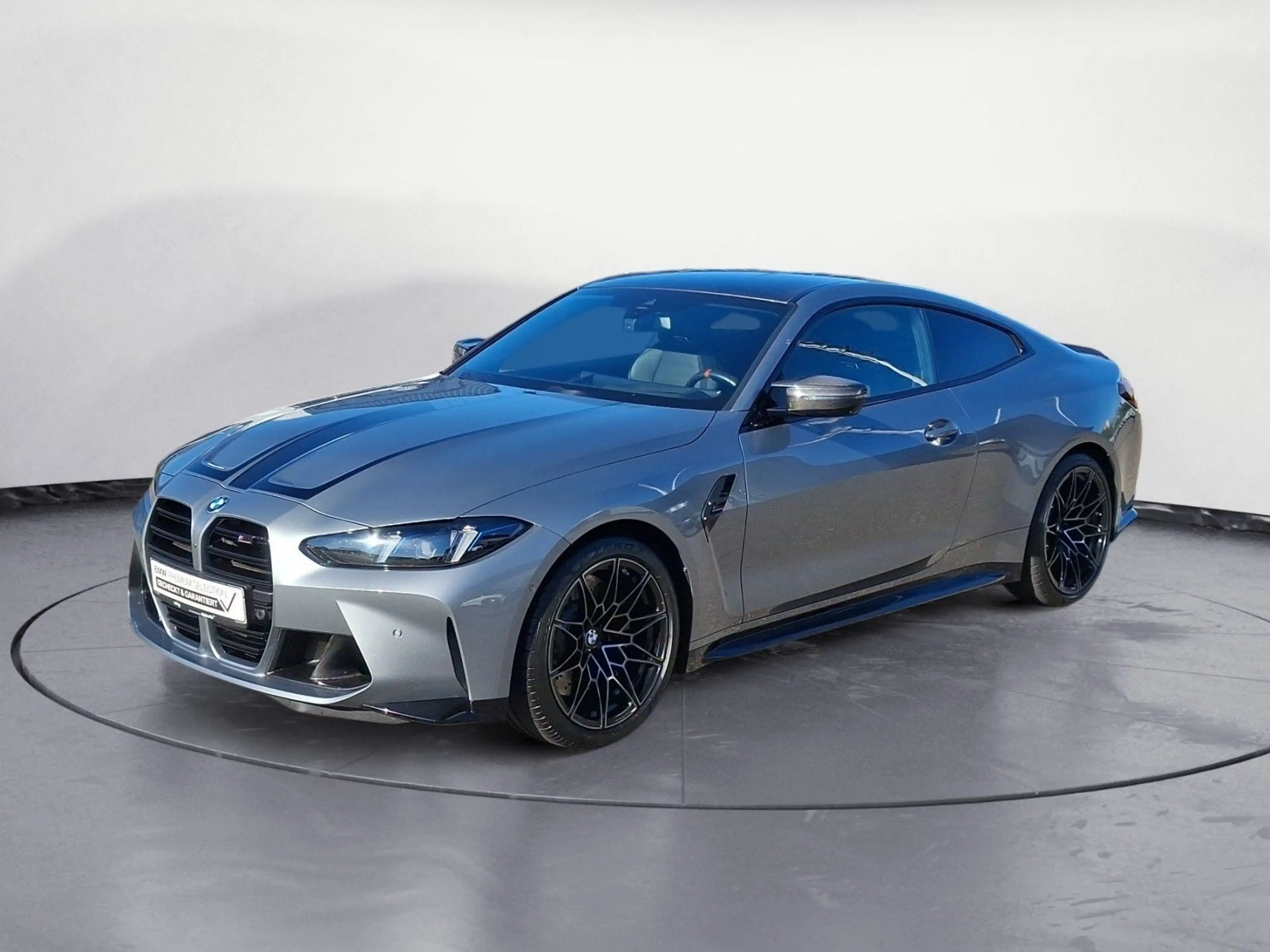 BMW M4 Competition M Carbon Exterieur Parking Plus M — photo 2