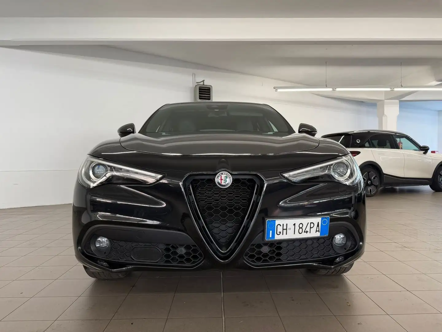 Alfa Romeo Stelvio 2.2diesel 210CV AT8 Q4Veloce Tì anche a324€ Nero - 2