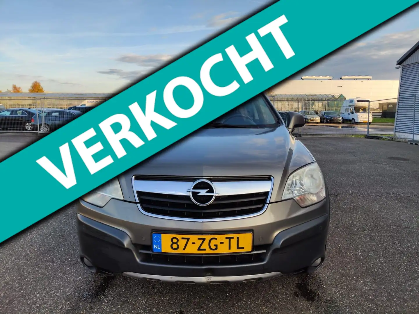 Opel Antara 2.0 CDTi COSMO MANUAL! 2008 Béžová - 1