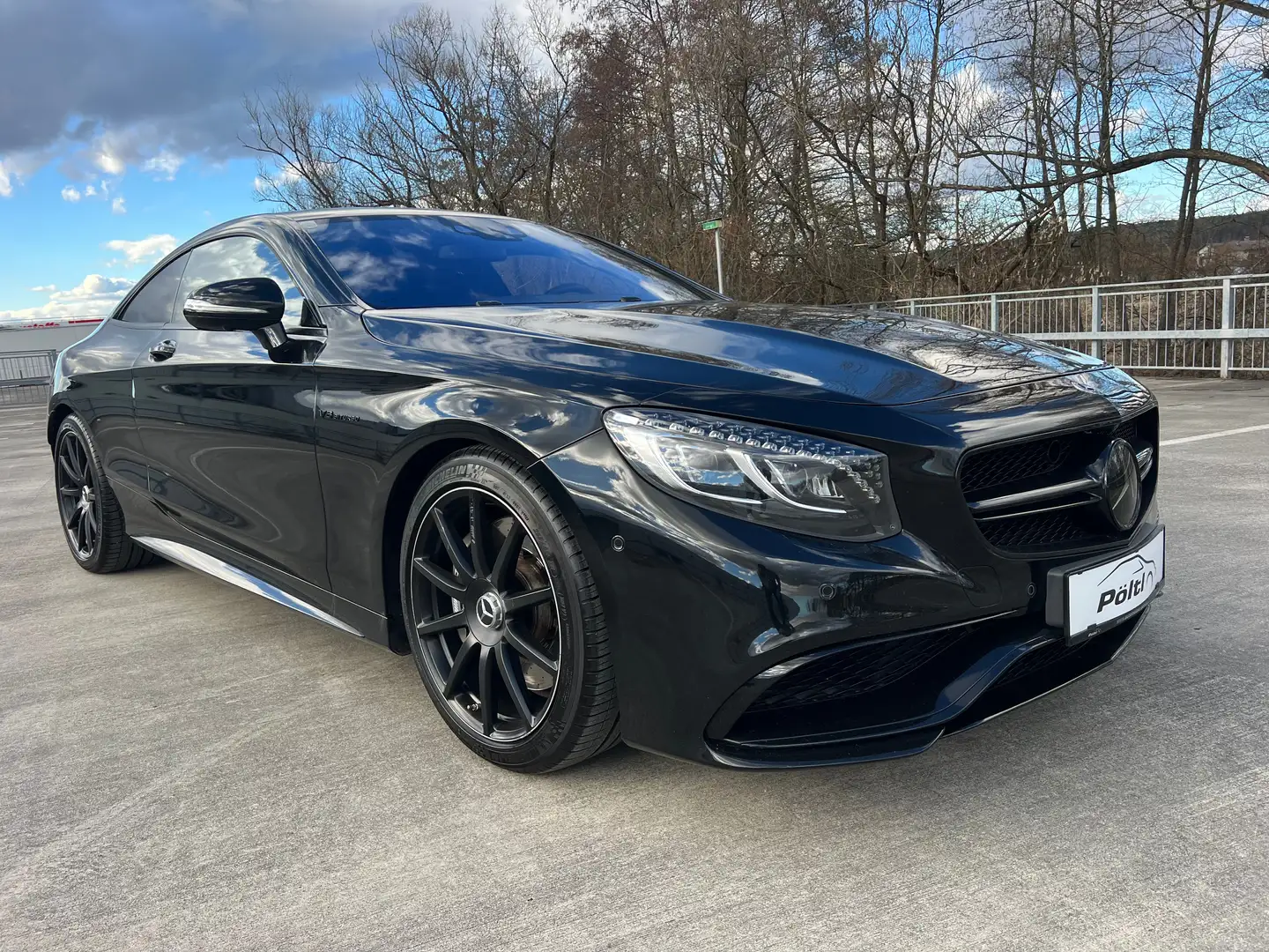 Mercedes-Benz S 63 AMG S 63 AMG NAVI PANO NIGHTVISION CARBON SERVICE NEU! Černá - 1