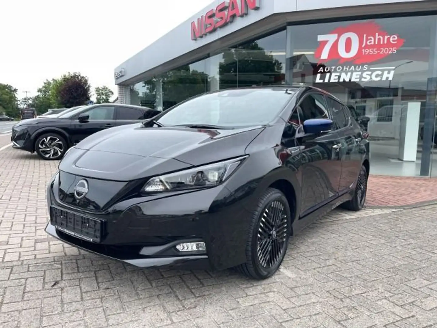 Nissan Leaf e+ 62 kW/h N-Connecta LED/ProPiolt/Kamera Negro - 1
